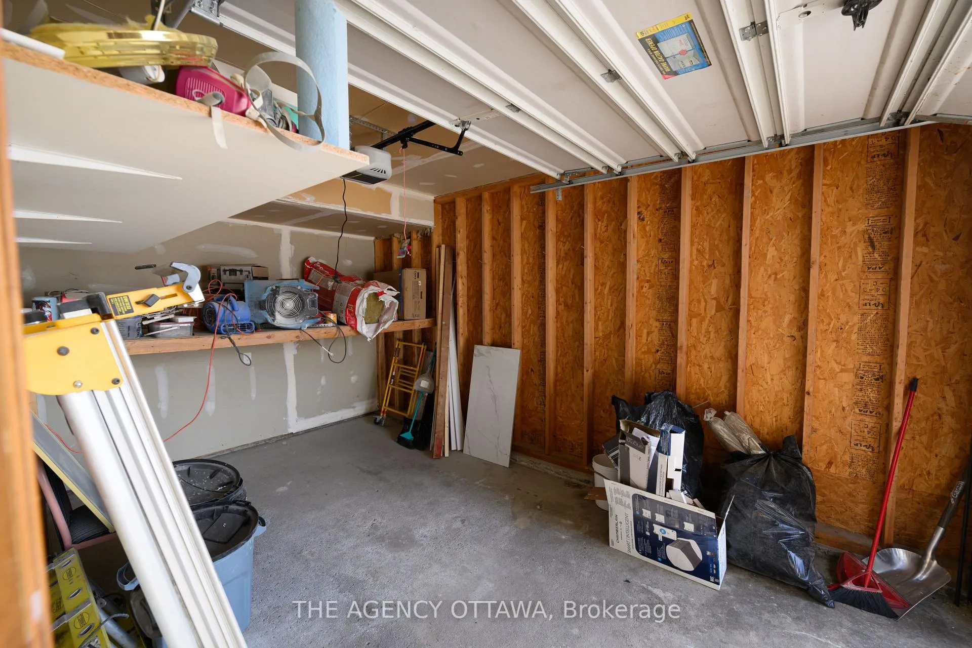 Photo 188 of Unit D, 3 Southpark Drive, Ottawa, Blackburn Hamlet — HOMEH