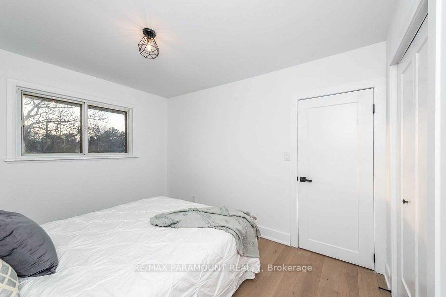 Photo 27 of 6 Arkley Crescent, Etobicoke, Willowridge-Martingrove-Richview — HOMEH