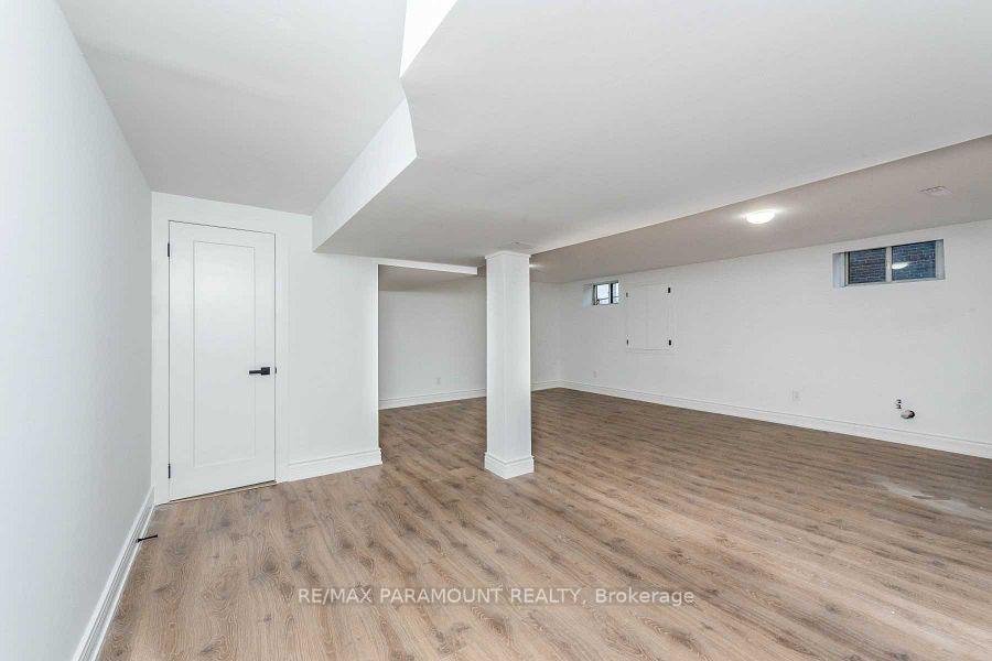 Photo 32 of 6 Arkley Crescent, Etobicoke, Willowridge-Martingrove-Richview — HOMEH