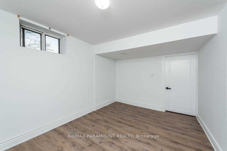 Photo 35 of 6 Arkley Crescent, Etobicoke, Willowridge-Martingrove-Richview — HOMEH