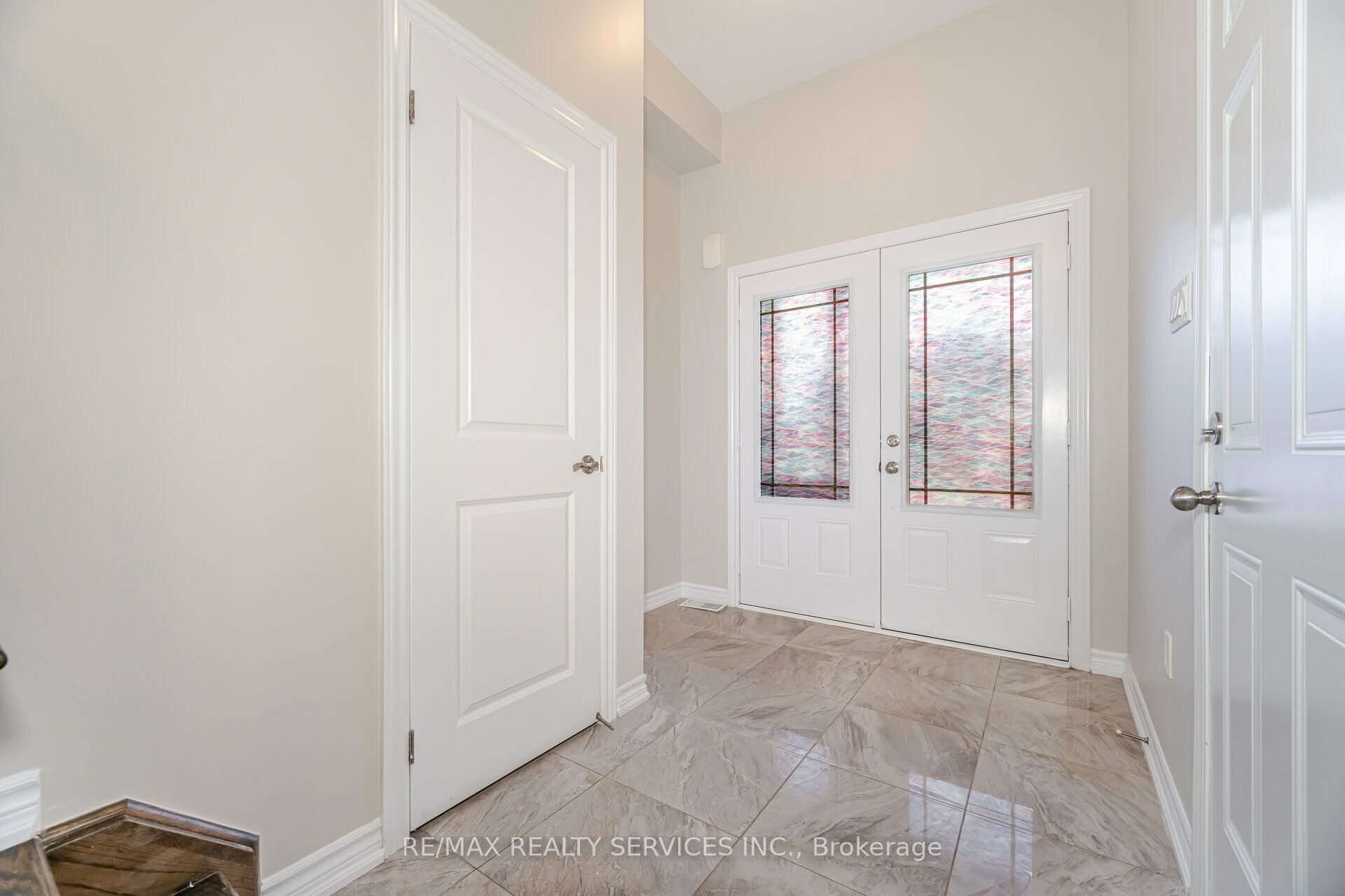 Photo 46 of 296 Remembrance Road, Brampton, Northwest Brampton — HOMEH