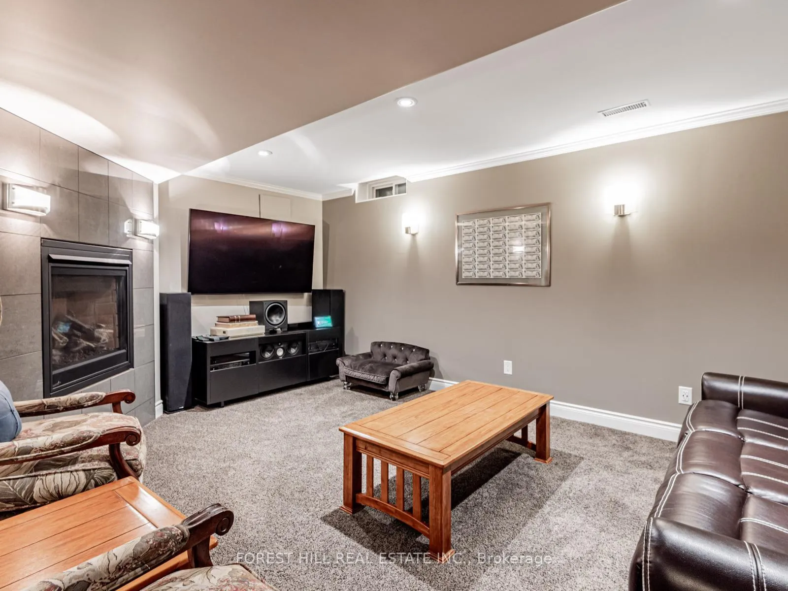Photo 24 of 33 Connaught Lane, Barrie, Innis-Shore — HOMEH