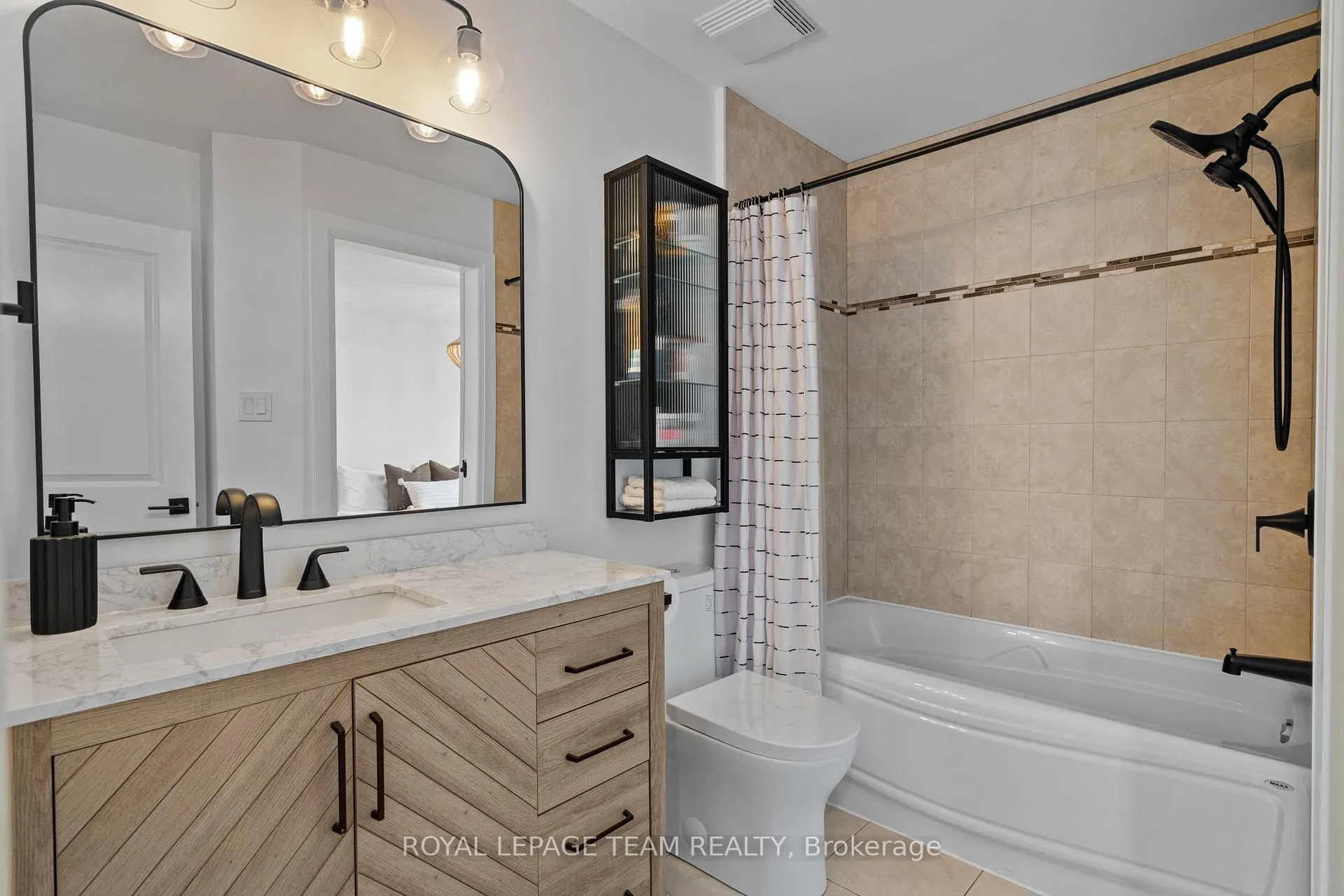 Photo 165 of 1508 Clementine Boulevard, Ottawa, Billings Bridge — HOMEH