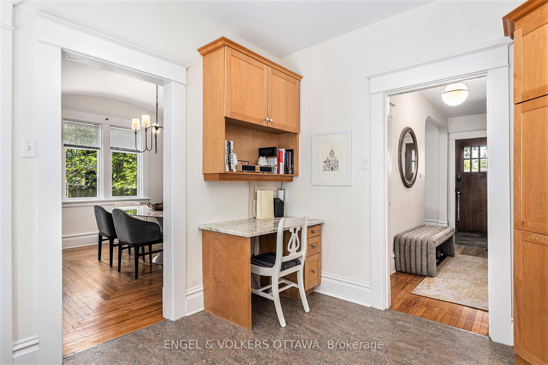 Photo 10 of 8 Granville Avenue, Ottawa, Ottawa West — HOMEH