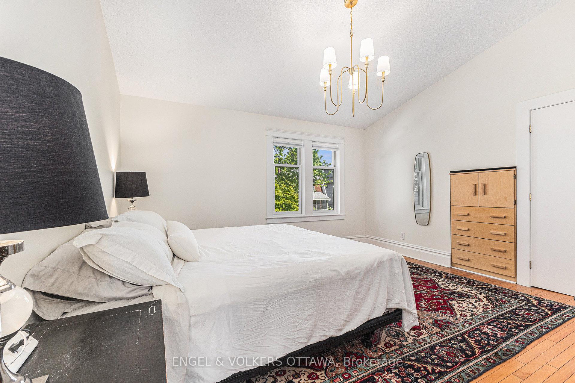 Photo 20 of 8 Granville Avenue, Ottawa, Ottawa West — HOMEH