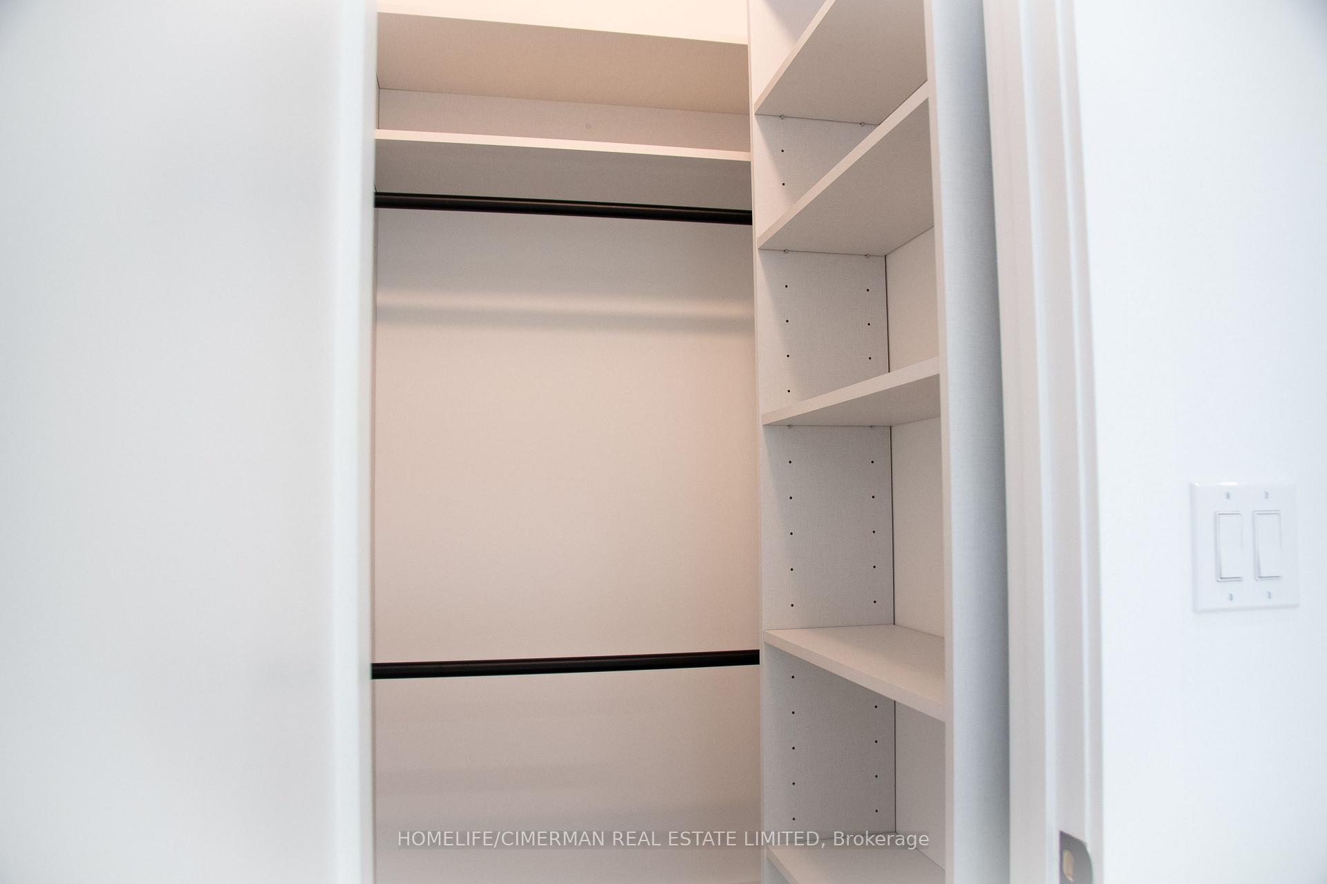 Photo 7 of Unit B, 15 Whitaker Avenue, Toronto, Niagara — HOMEH