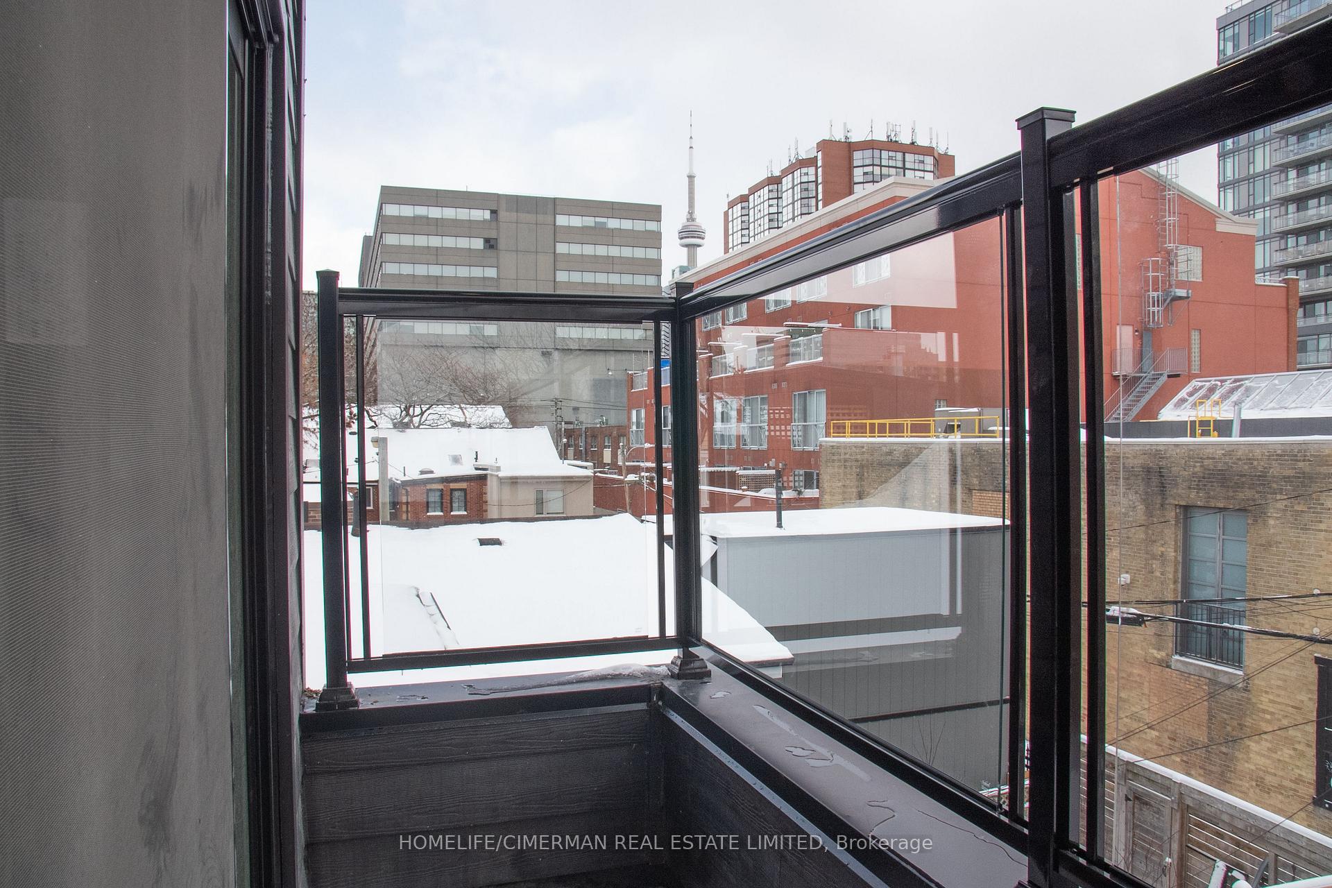 Photo 11 of Unit B, 15 Whitaker Avenue, Toronto, Niagara — HOMEH
