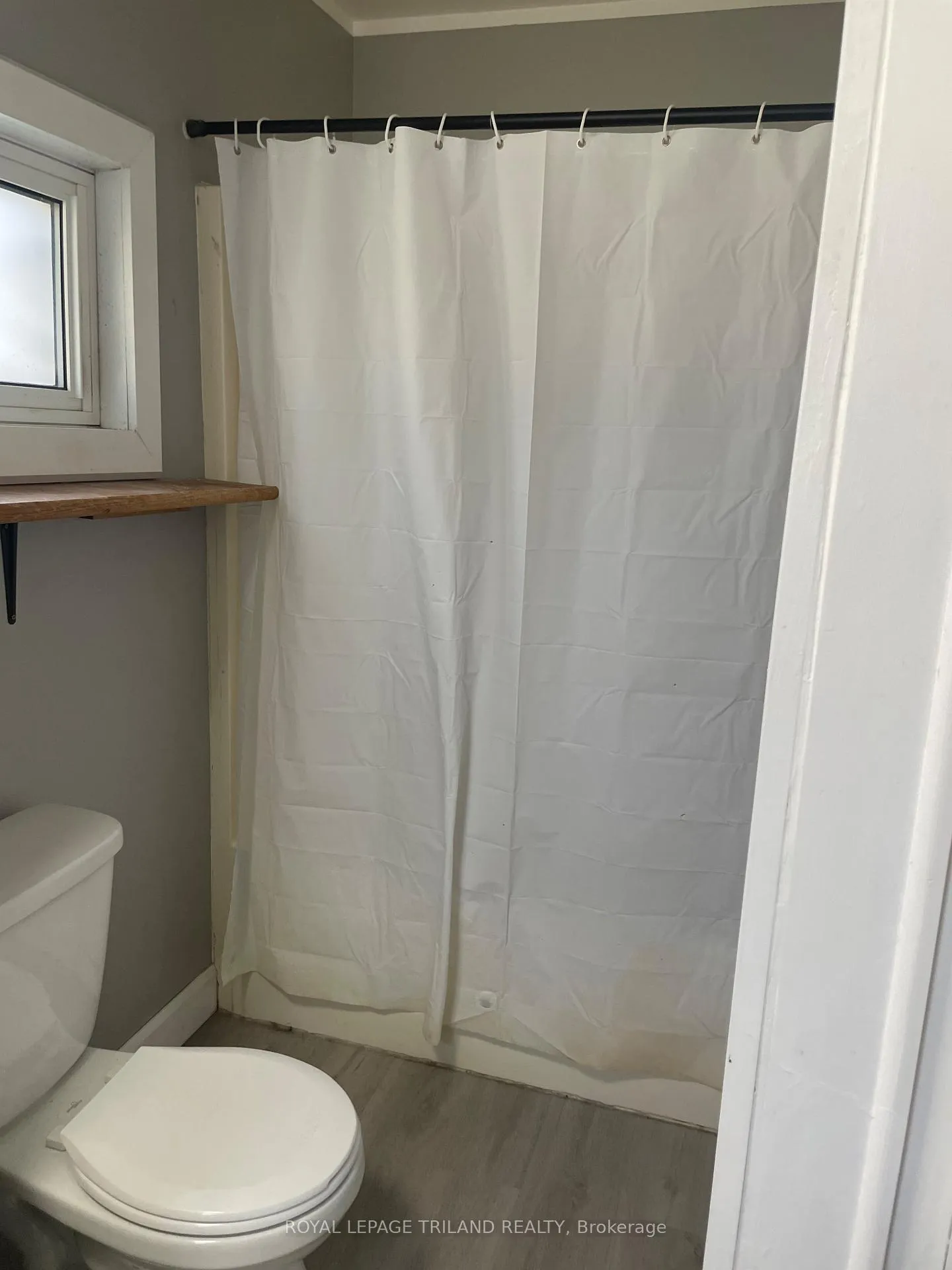 Photo 67 of 245 Sydenham Street E, Aylmer — HOMEH
