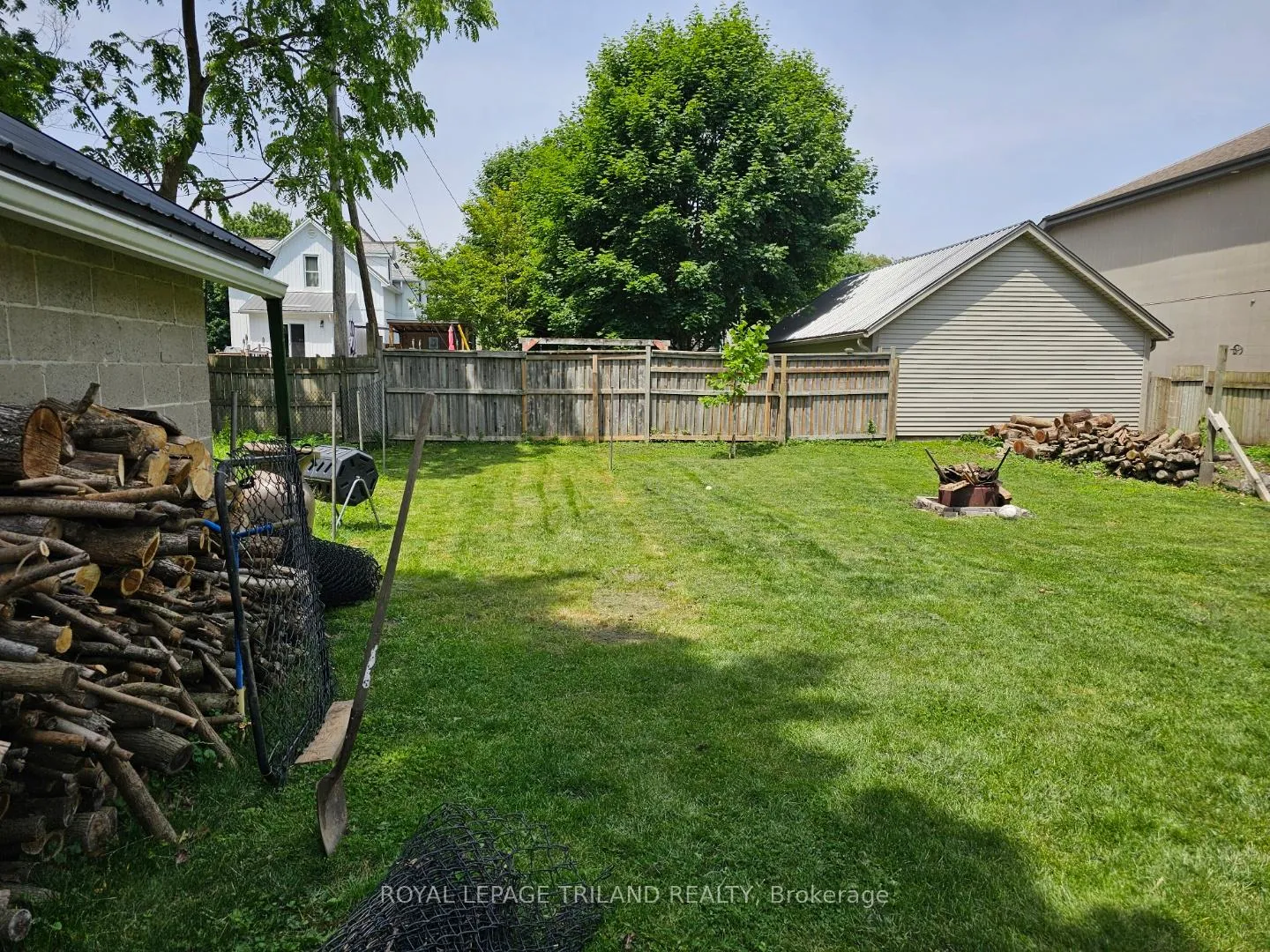 Photo 139 of 245 Sydenham Street E, Aylmer — HOMEH