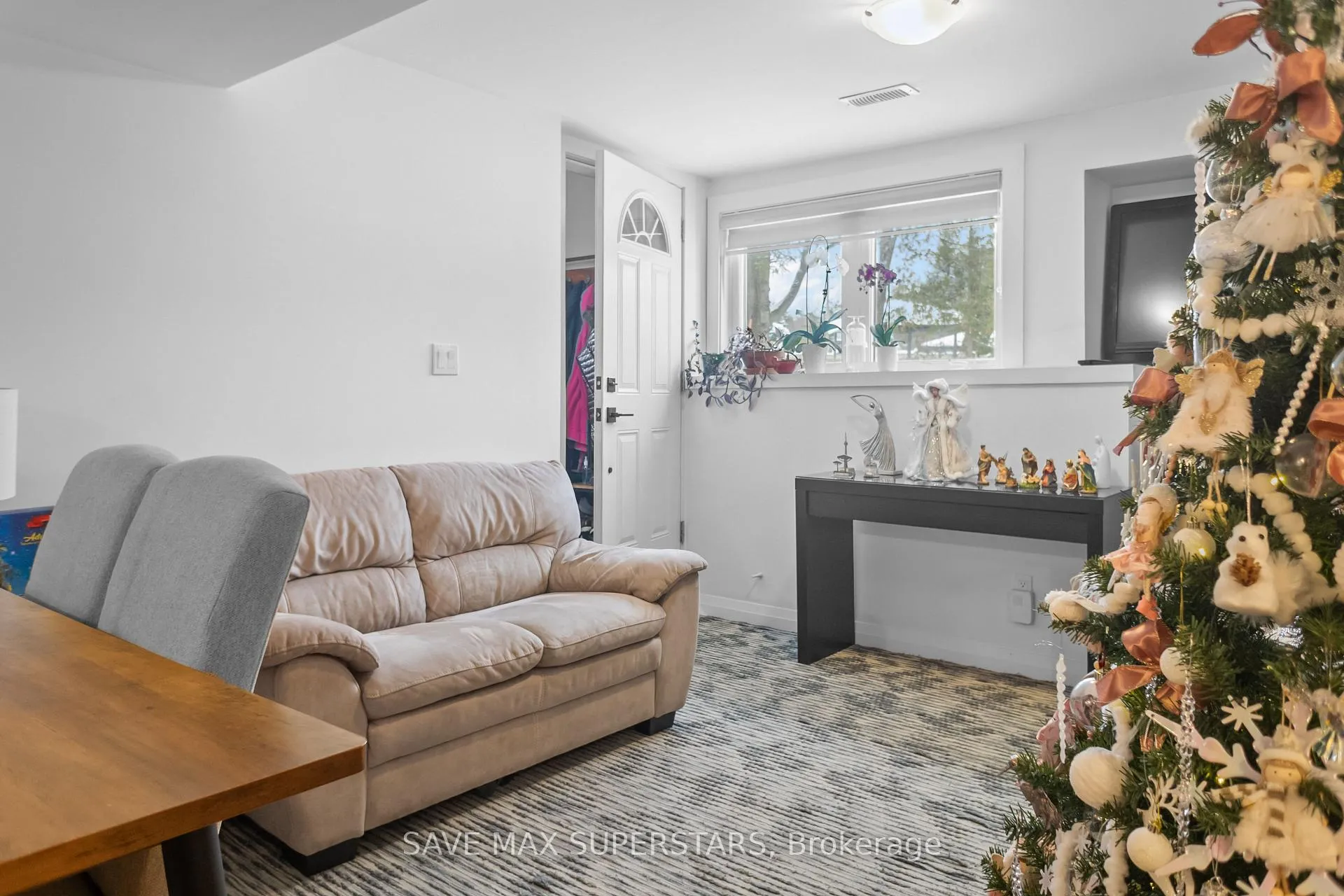 Photo 44 of 30 Westminster Circle, Barrie, Innis-Shore — HOMEH