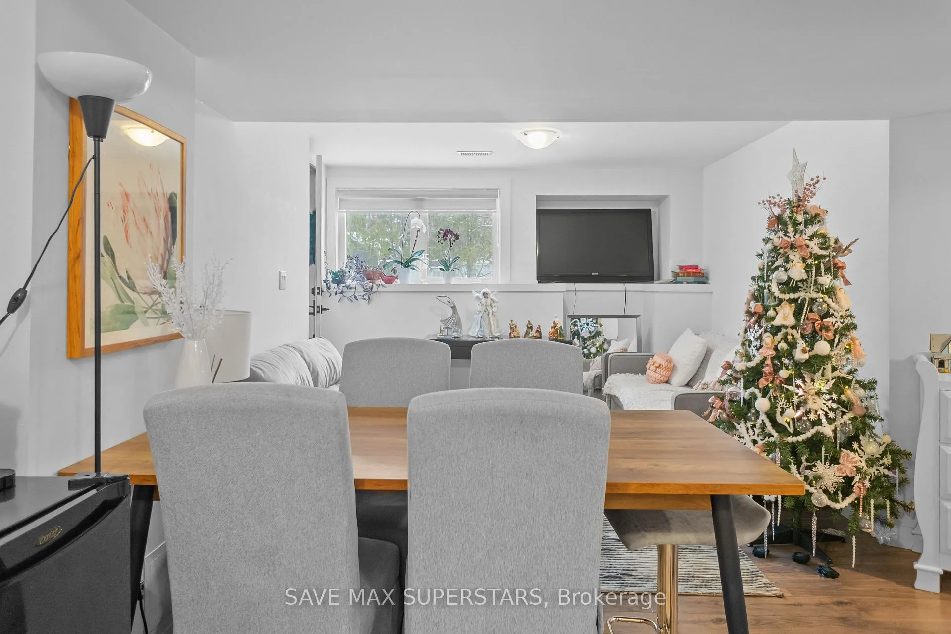 Photo 50 of 30 Westminster Circle, Barrie, Innis-Shore — HOMEH