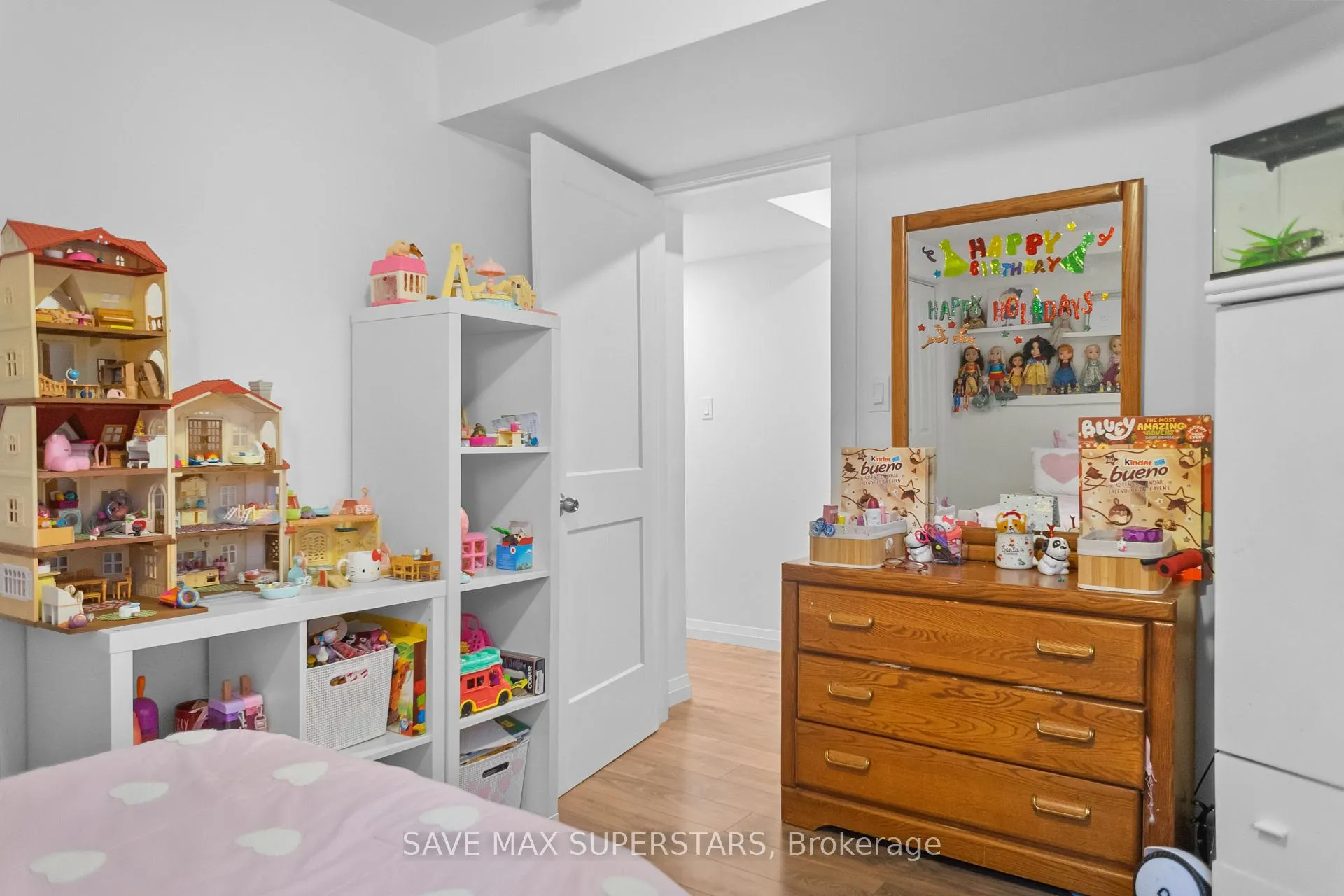 Photo 102 of 30 Westminster Circle, Barrie, Innis-Shore — HOMEH
