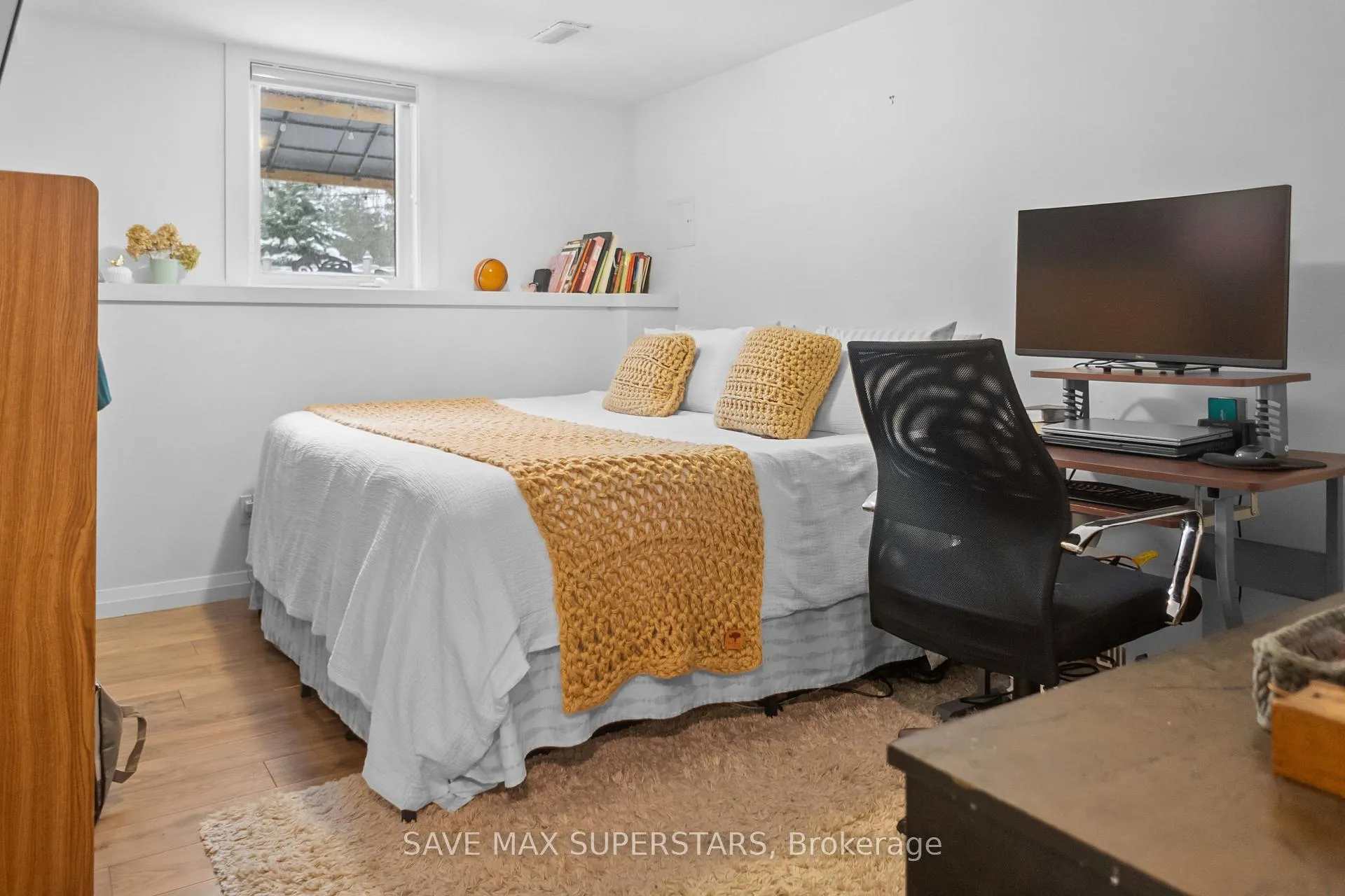 Photo 110 of 30 Westminster Circle, Barrie, Innis-Shore — HOMEH
