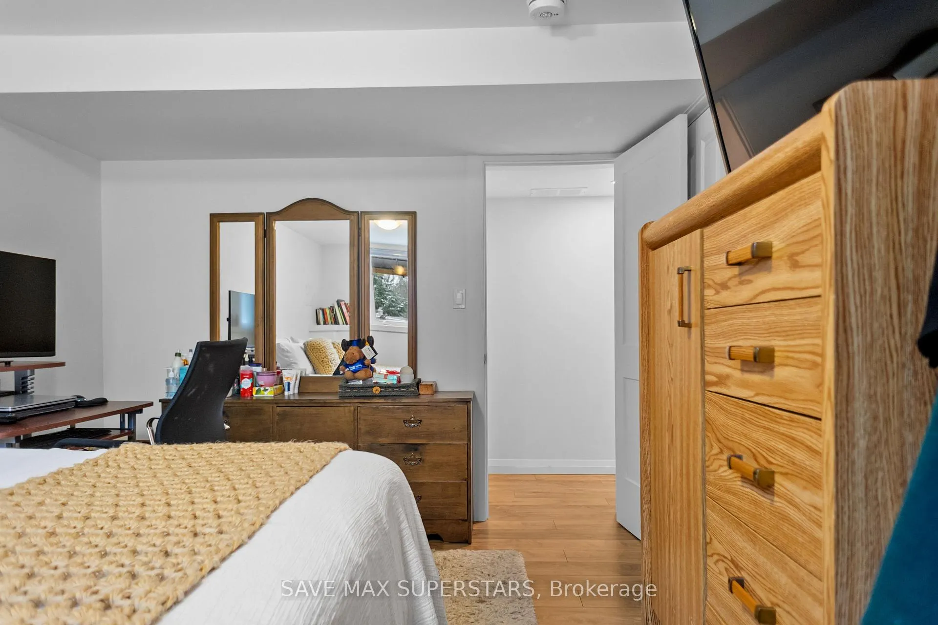 Photo 112 of 30 Westminster Circle, Barrie, Innis-Shore — HOMEH