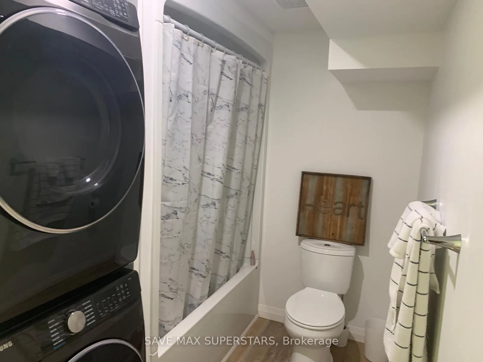 Photo 124 of 30 Westminster Circle, Barrie, Innis-Shore — HOMEH