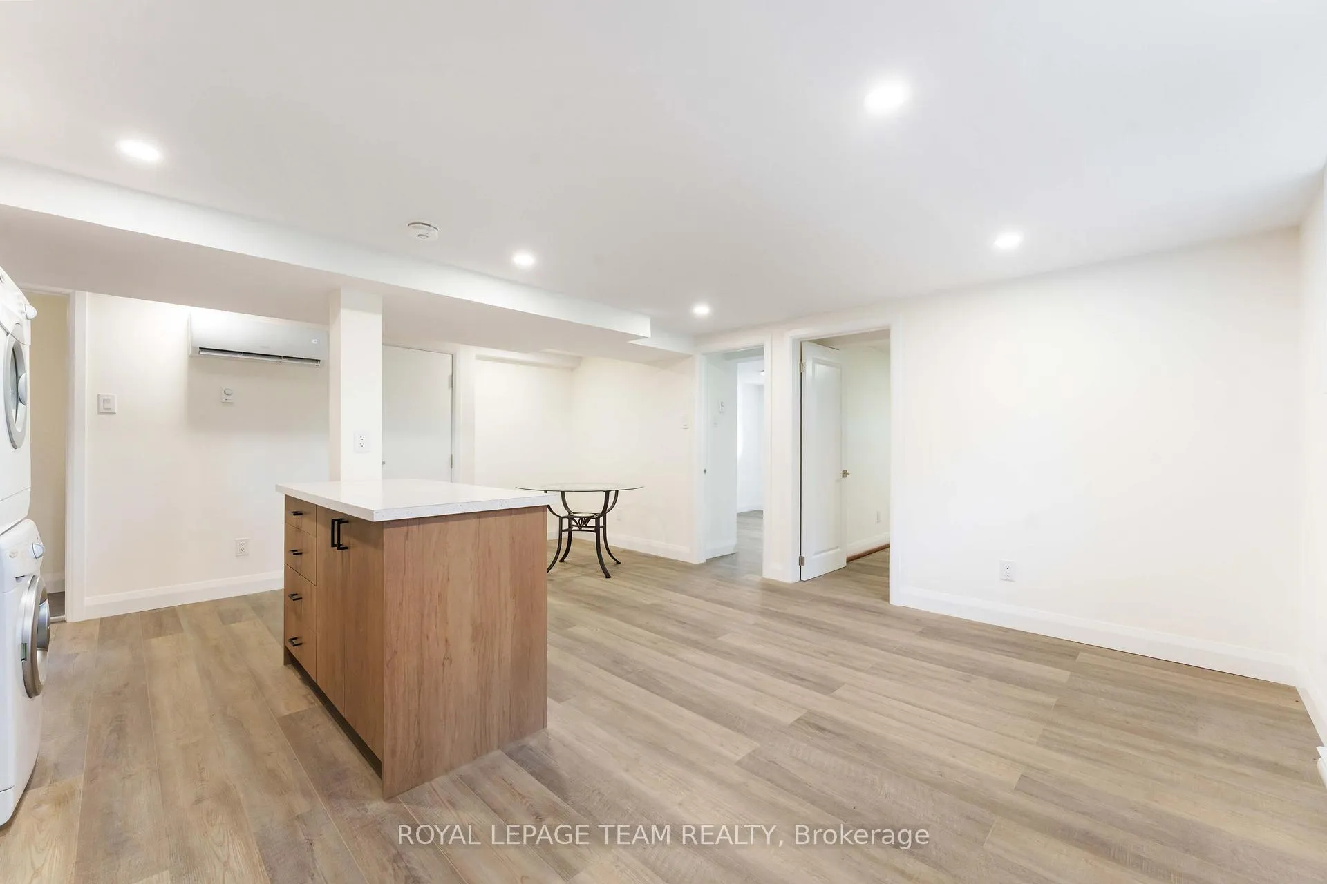 Photo 64 of Unit #2, 1587 Devon Street, Ottawa, Riverview Park — HOMEH