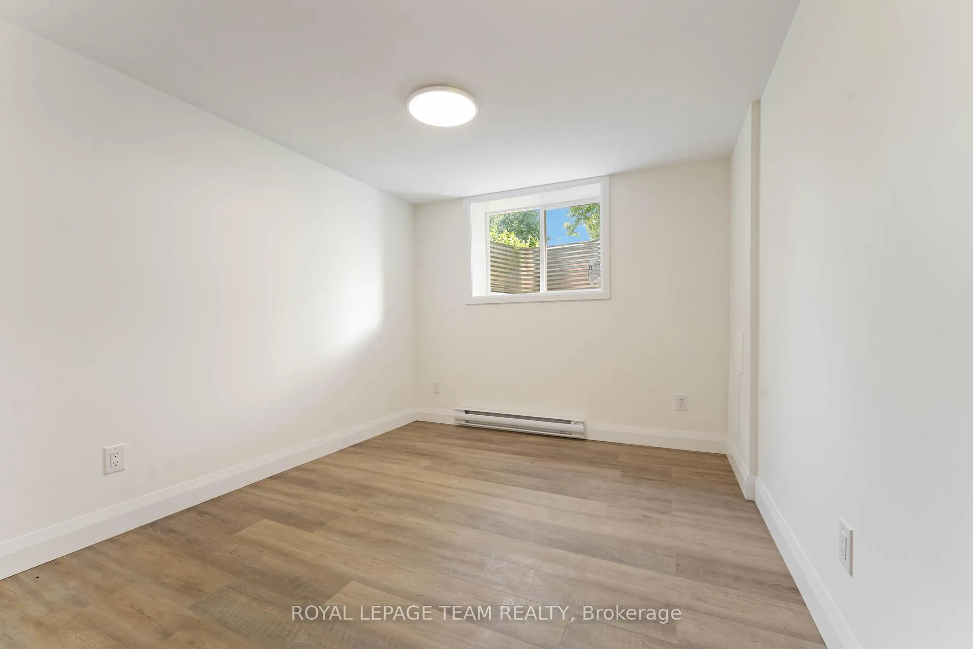 Photo 68 of Unit #2, 1587 Devon Street, Ottawa, Riverview Park — HOMEH