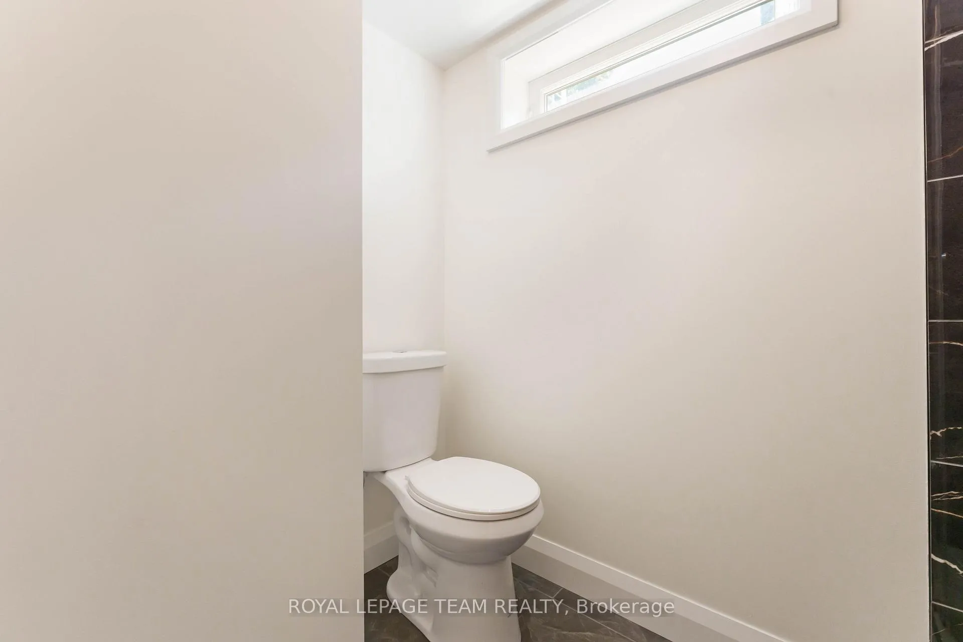 Photo 112 of Unit #2, 1587 Devon Street, Ottawa, Riverview Park — HOMEH
