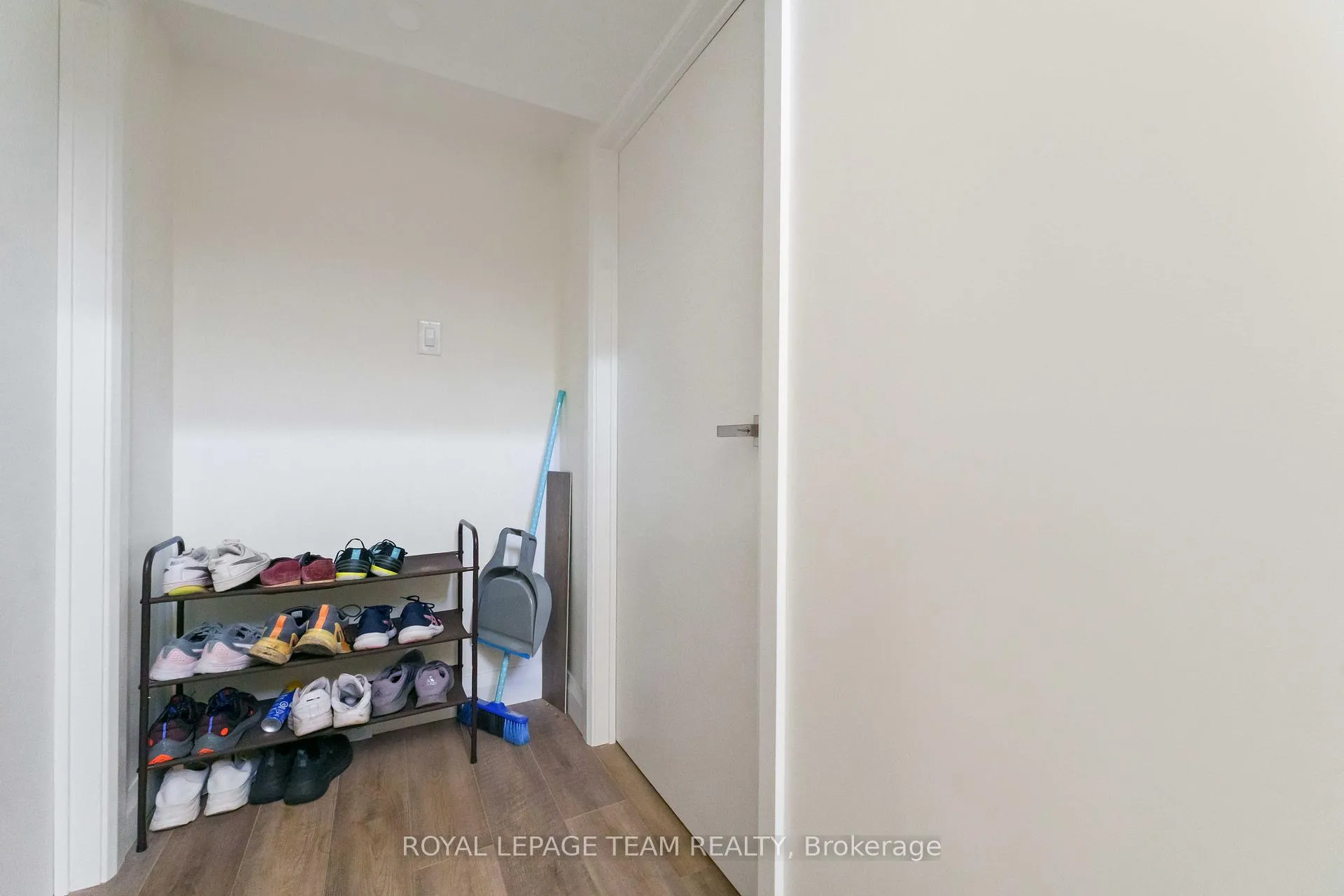 Photo 128 of Unit #2, 1587 Devon Street, Ottawa, Riverview Park — HOMEH