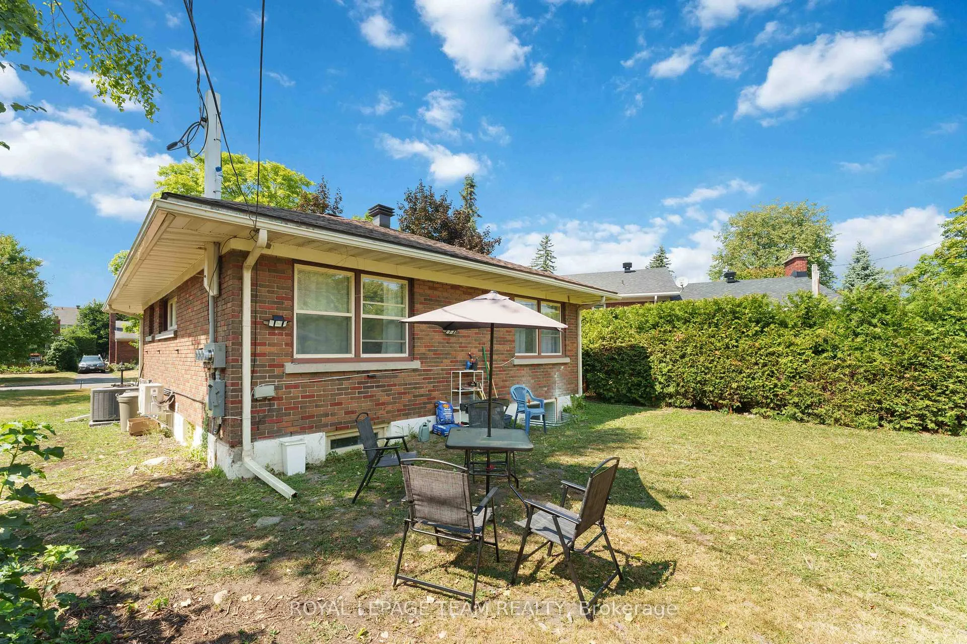 Photo 162 of Unit #2, 1587 Devon Street, Ottawa, Riverview Park — HOMEH