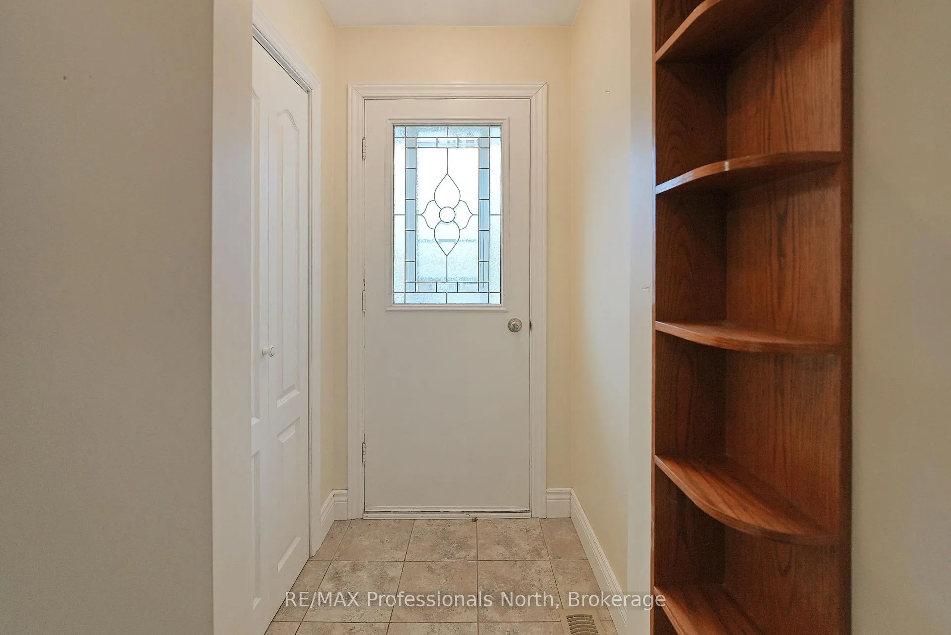 Photo 10 of 78 Maple Street, Bancroft, Bancroft Ward — HOMEH