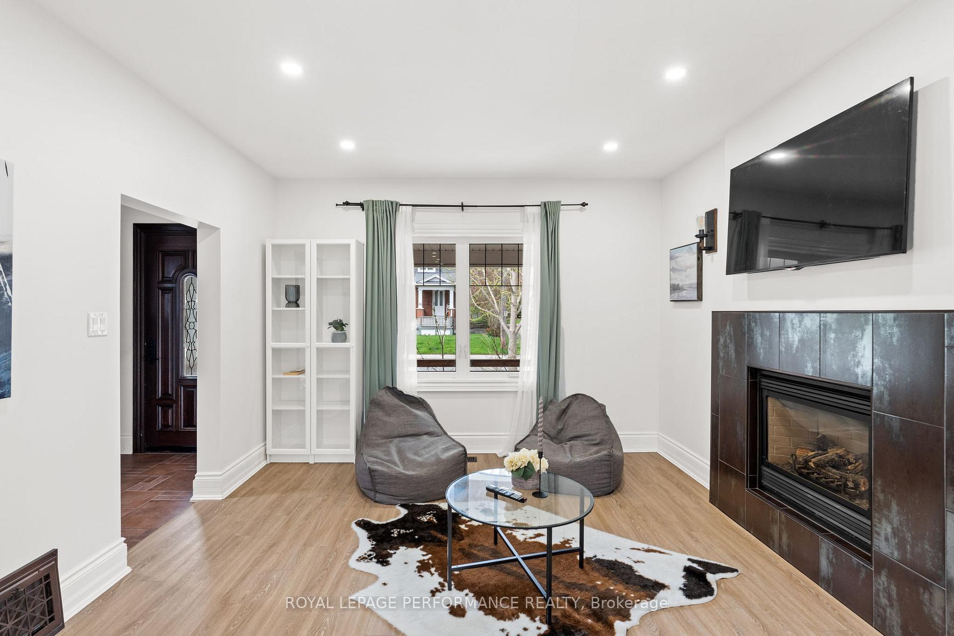 Photo 7 of 45 Hampton Avenue, Ottawa, Ottawa West — HOMEH