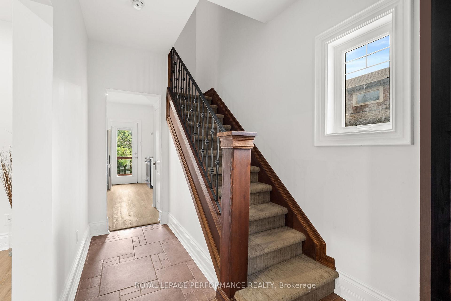 Photo 16 of 45 Hampton Avenue, Ottawa, Ottawa West — HOMEH