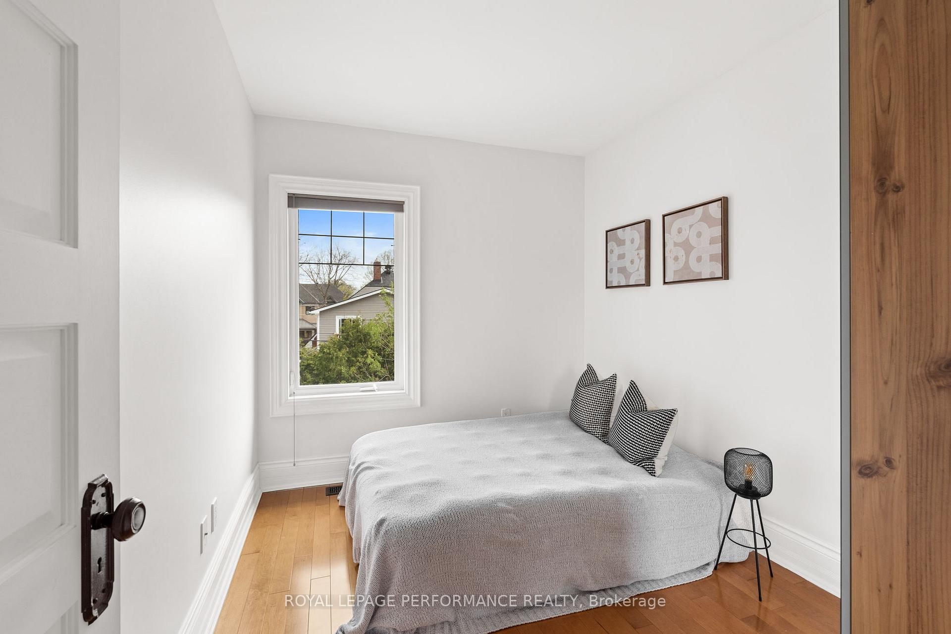 Photo 21 of 45 Hampton Avenue, Ottawa, Ottawa West — HOMEH