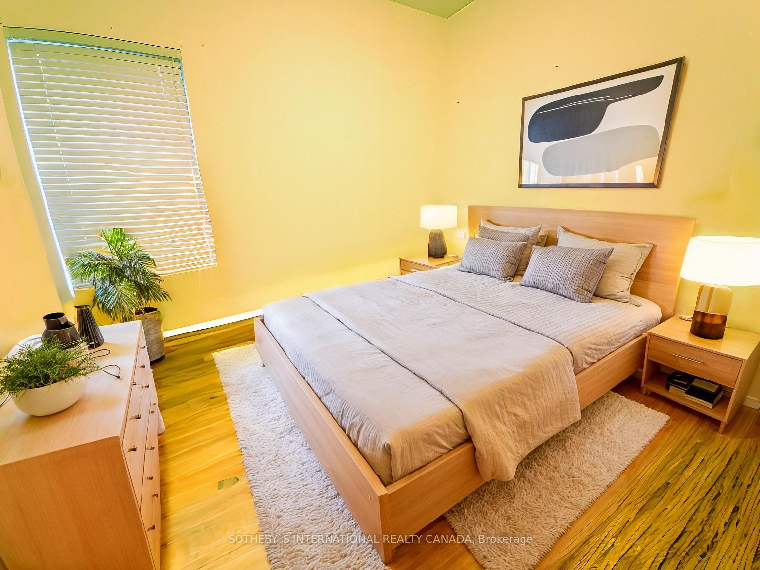 Photo 7 of Unit 2, 227 Beverley Street, Toronto, Kensington-Chinatown — HOMEH