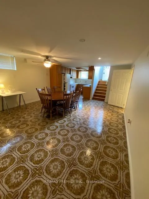Photo 10 of 99 Ridgemount Road, Etobicoke, Humber Heights — HOMEH