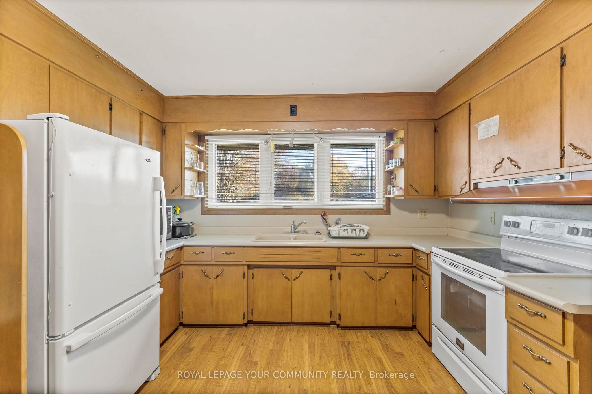 Photo 64 of 36 Pearl Avenue, Leamington — HOMEH