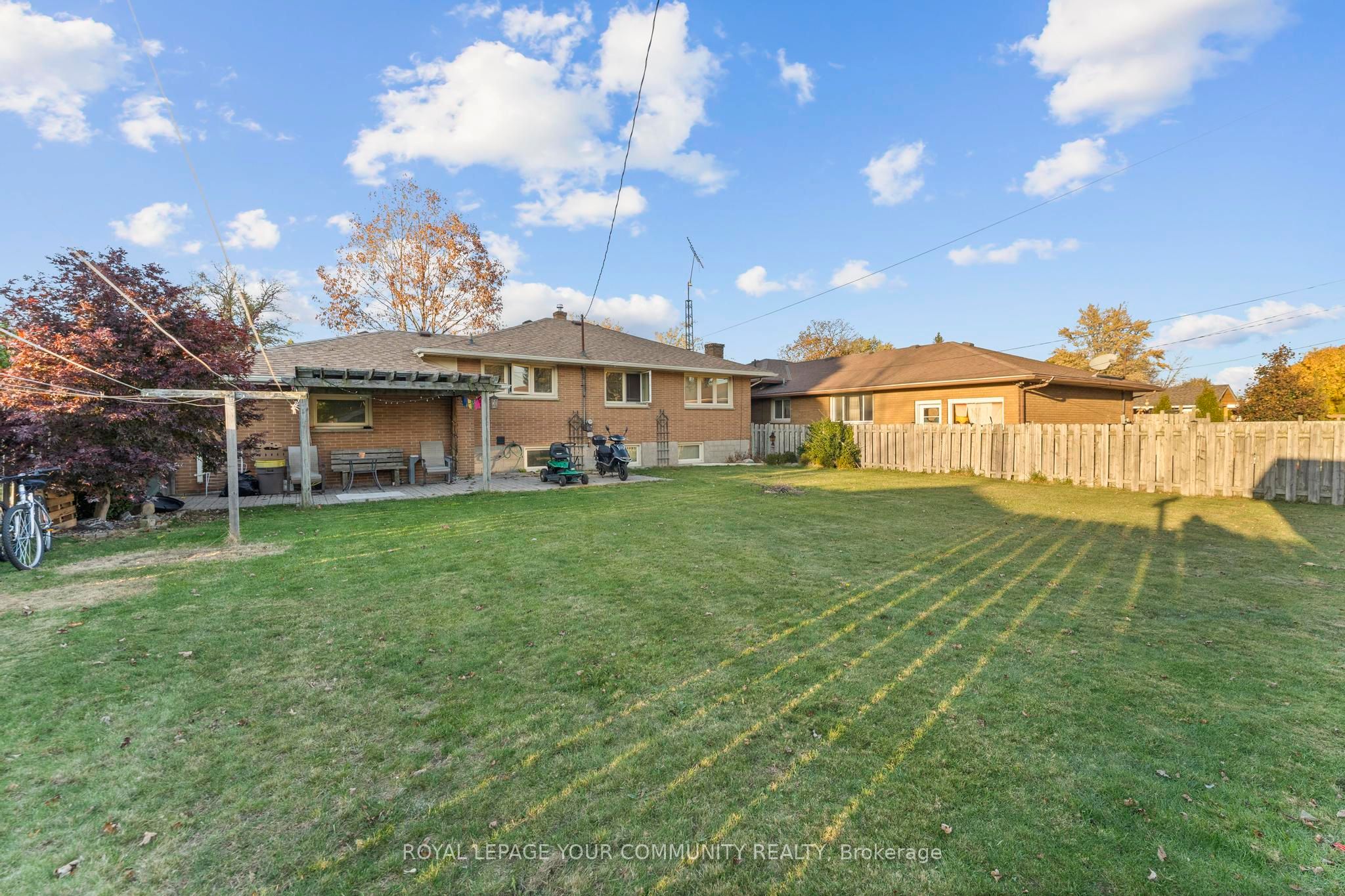 Photo 38 of 36 Pearl Avenue, Leamington — HOMEH