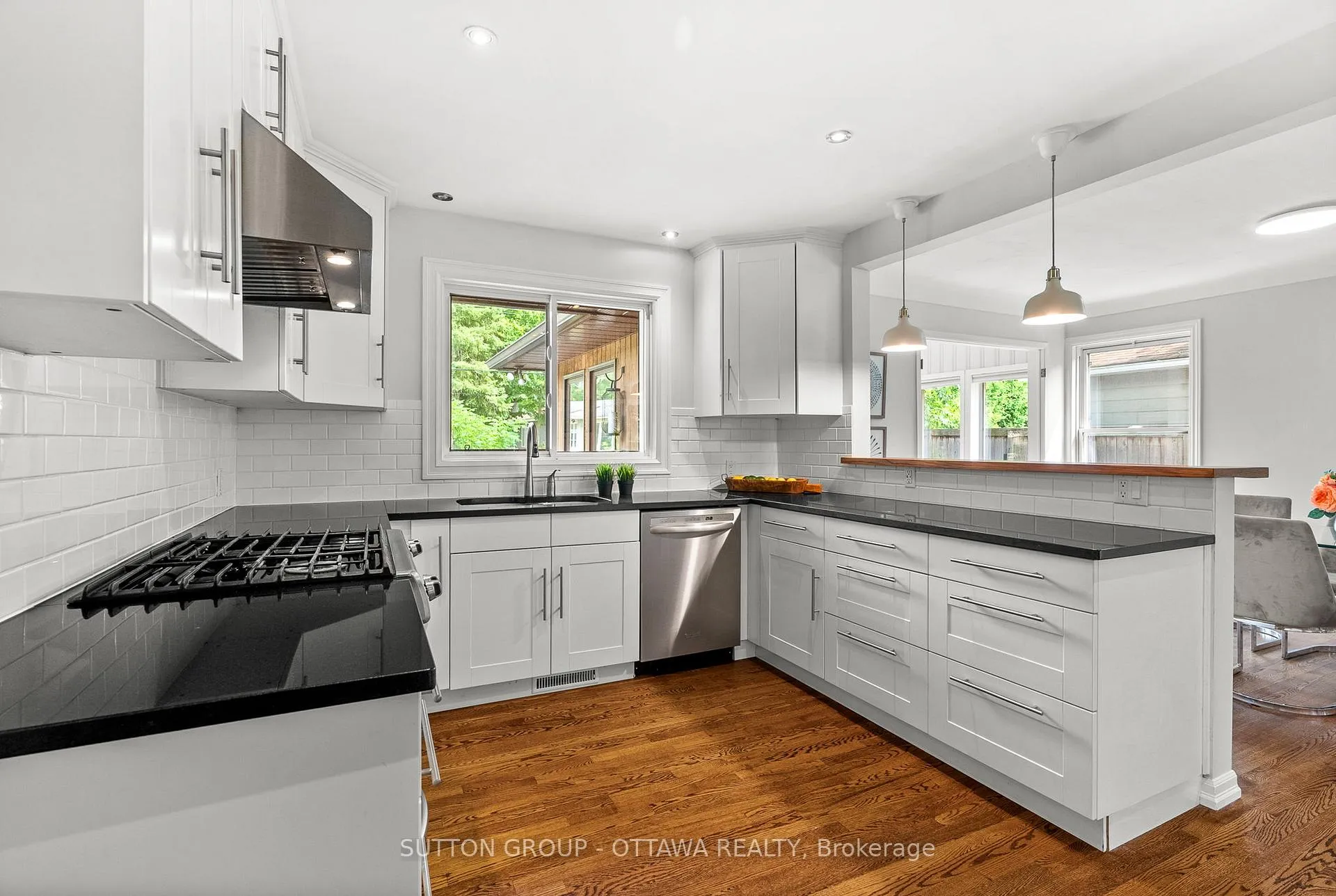Photo 84 of 2039 Thorne Avenue, Ottawa, Alta Vista/Faircrest Heights — HOMEH