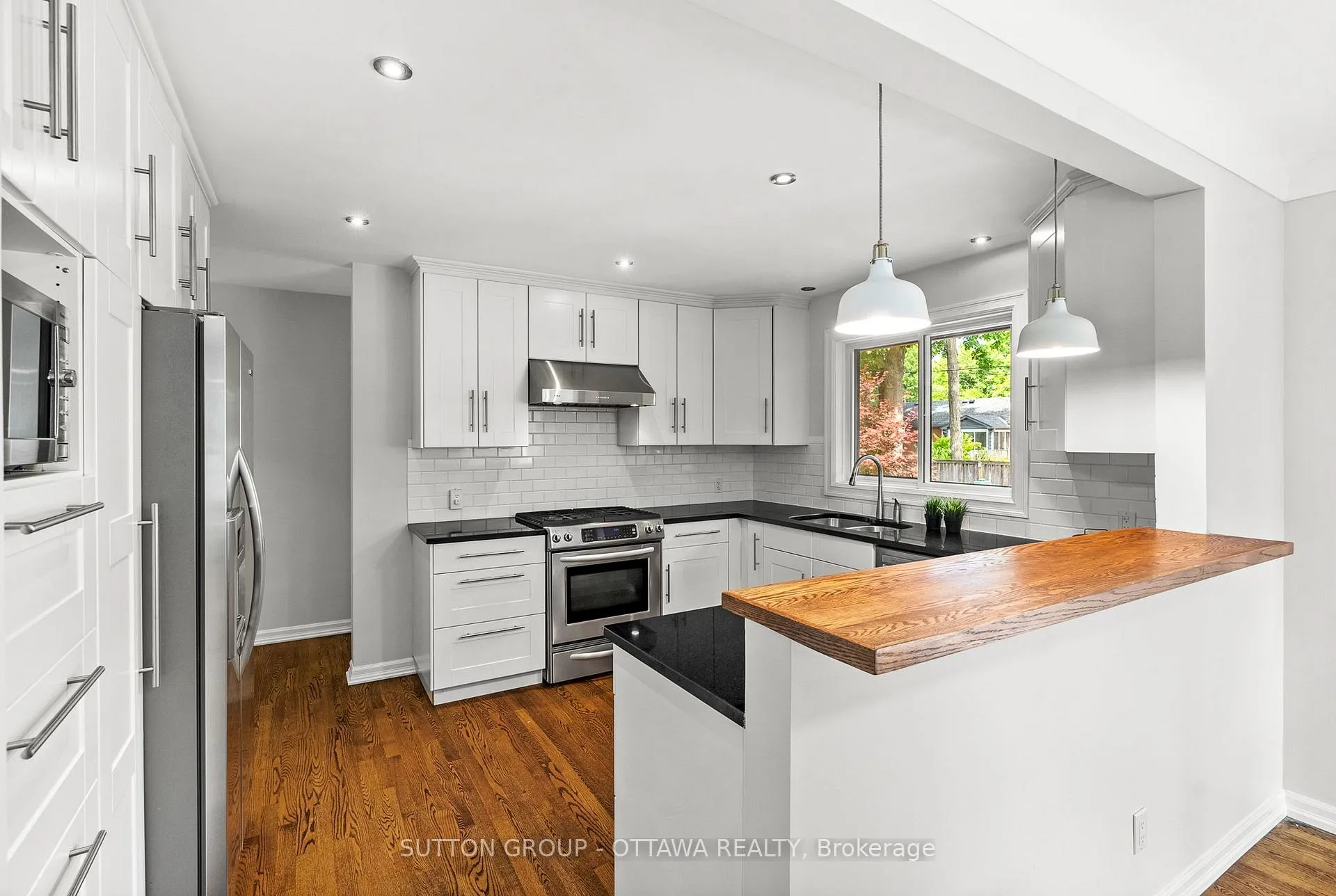 Photo 117 of 2039 Thorne Avenue, Ottawa, Alta Vista/Faircrest Heights — HOMEH