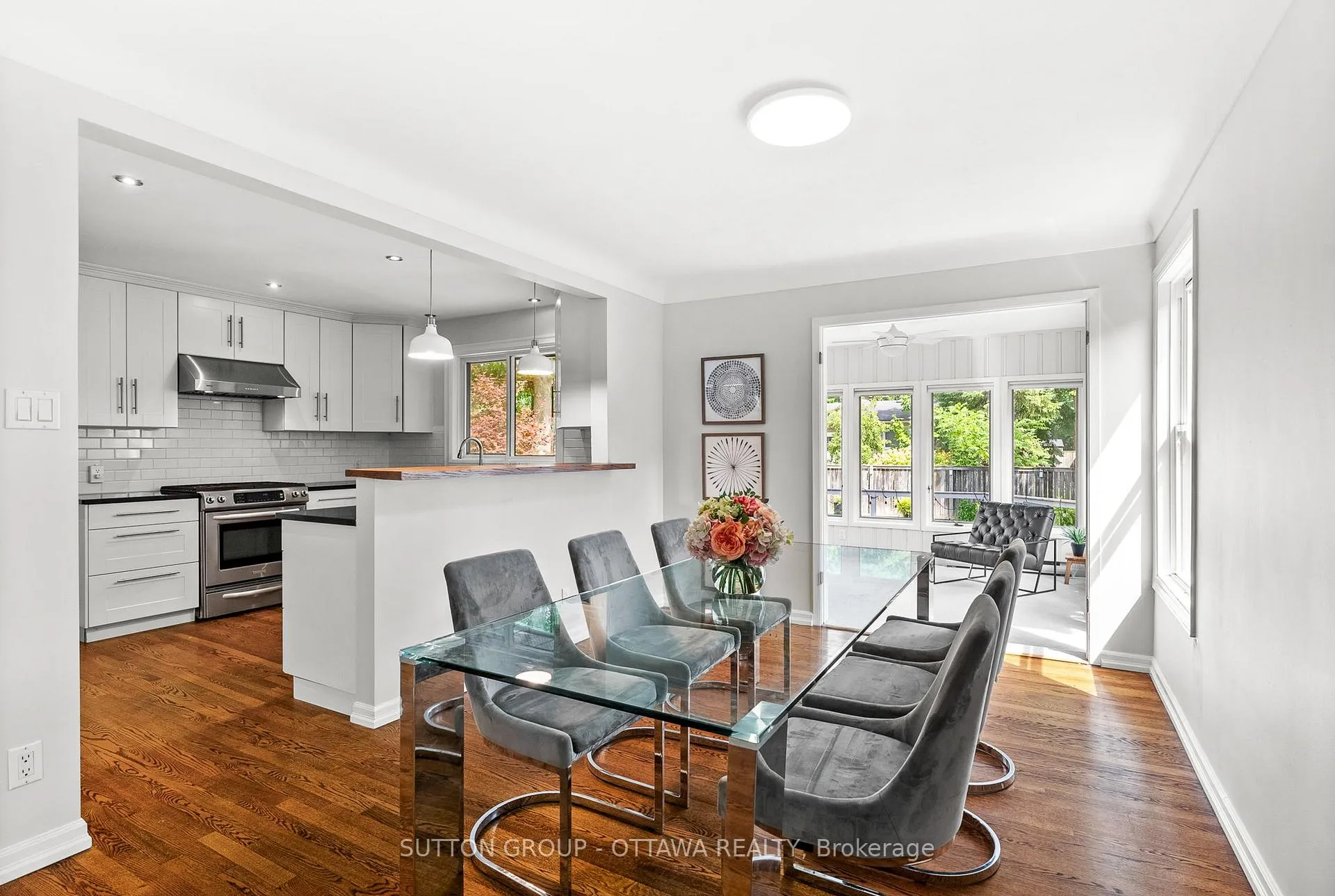 Photo 129 of 2039 Thorne Avenue, Ottawa, Alta Vista/Faircrest Heights — HOMEH