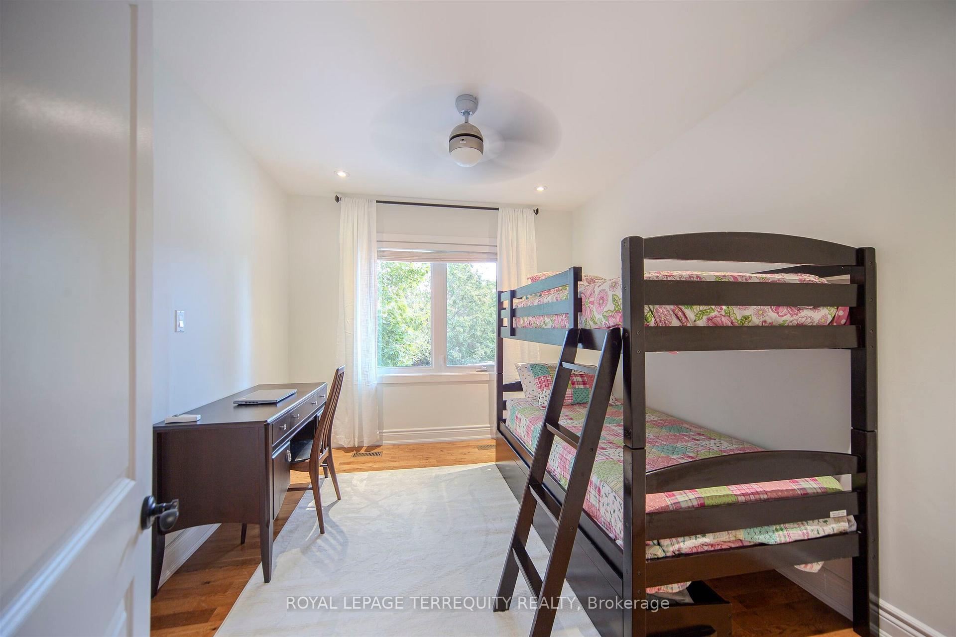 Photo 26 of 92 Saskatoon Drive, Etobicoke, Kingsview Village-The Westway — HOMEH