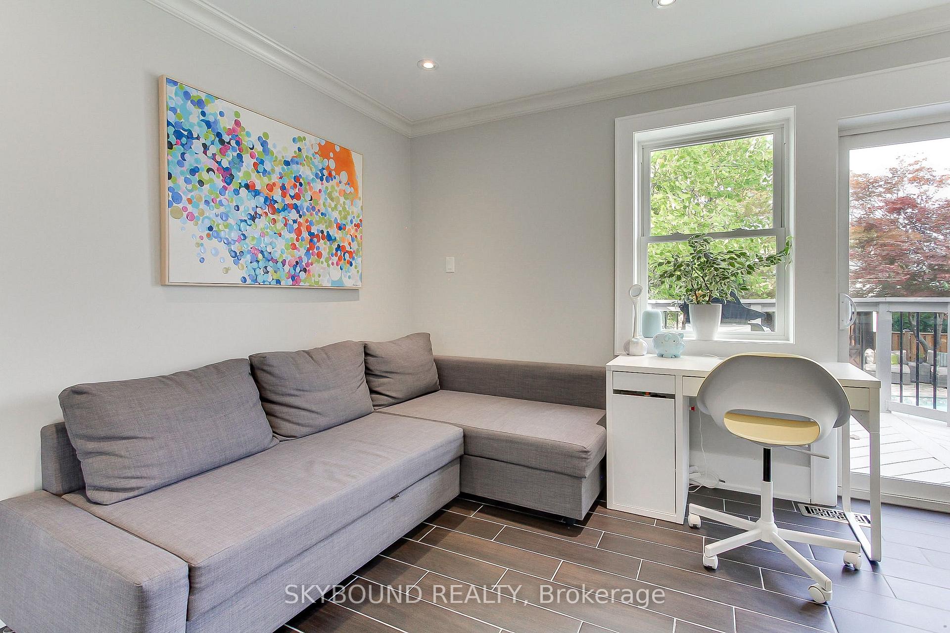 Photo 21 of 12 Queensborough Crescent, Etobicoke, Willowridge-Martingrove-Richview — HOMEH
