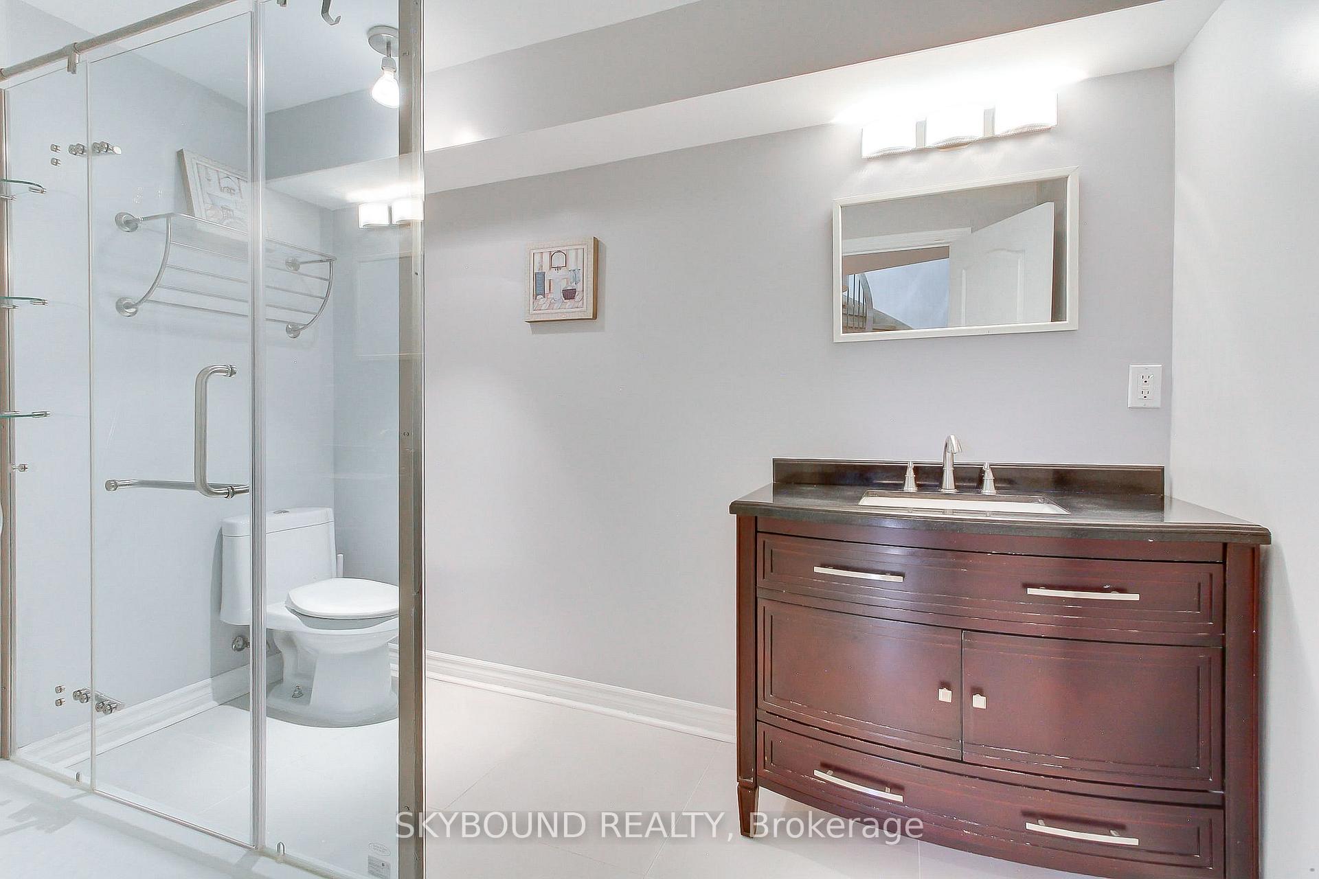 Photo 45 of 12 Queensborough Crescent, Etobicoke, Willowridge-Martingrove-Richview — HOMEH