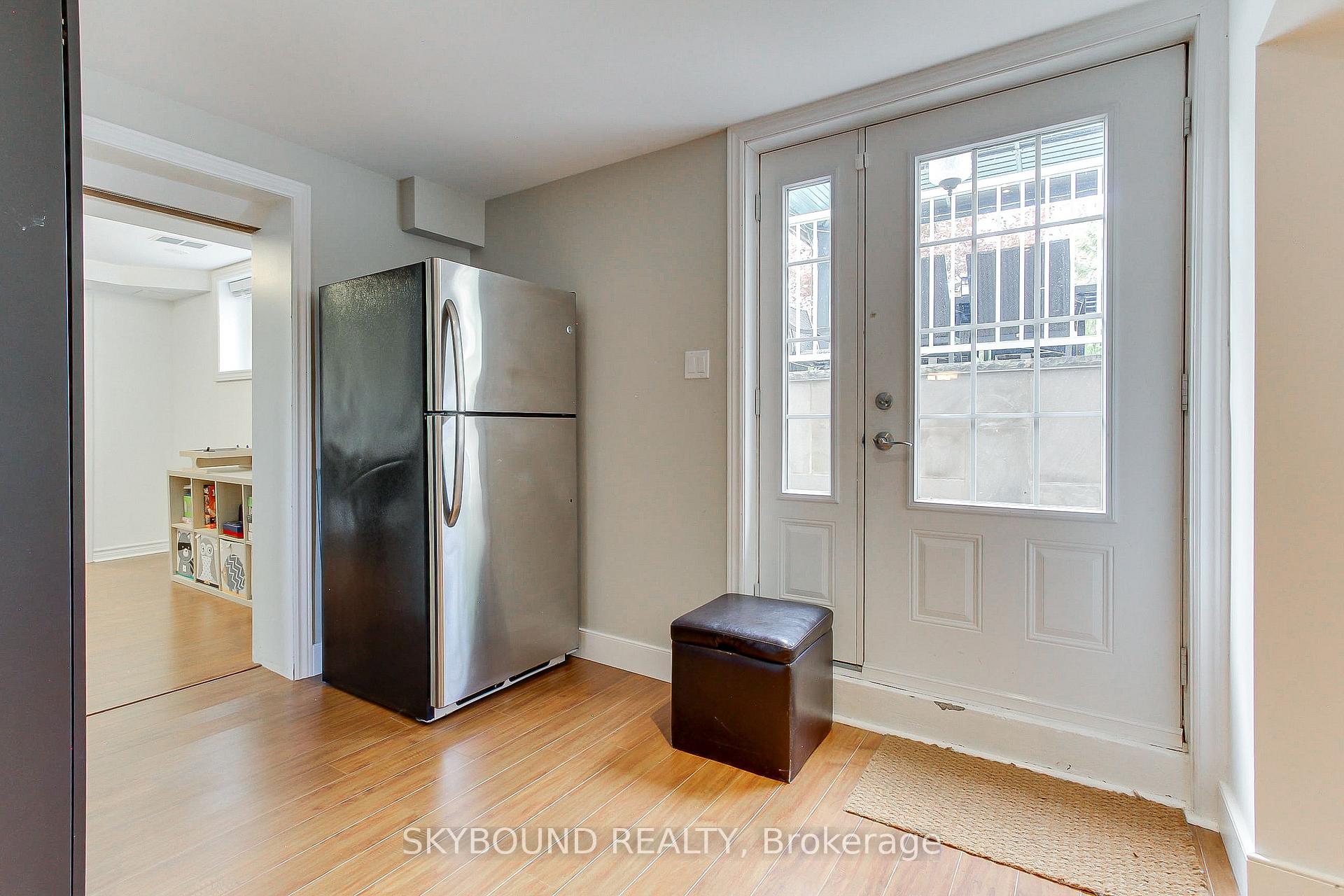 Photo 47 of 12 Queensborough Crescent, Etobicoke, Willowridge-Martingrove-Richview — HOMEH