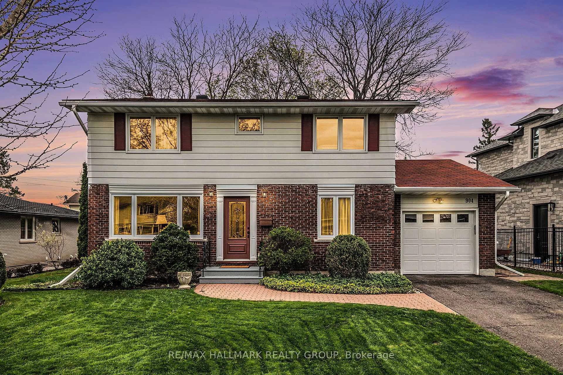 Photo 12 of 904 Rand Avenue, Ottawa, Riverside Park South — HOMEH