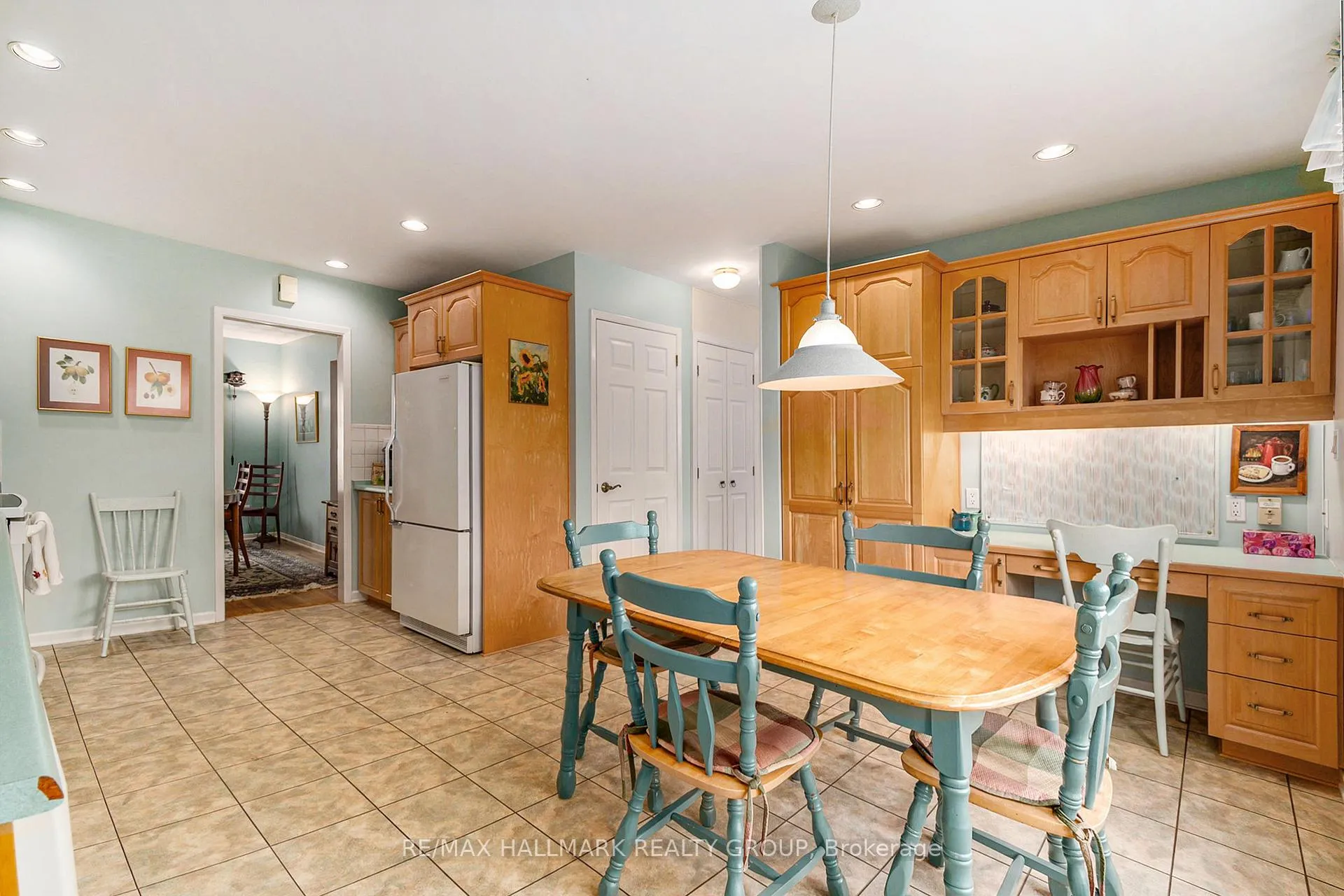 Photo 98 of 904 Rand Avenue, Ottawa, Riverside Park South — HOMEH