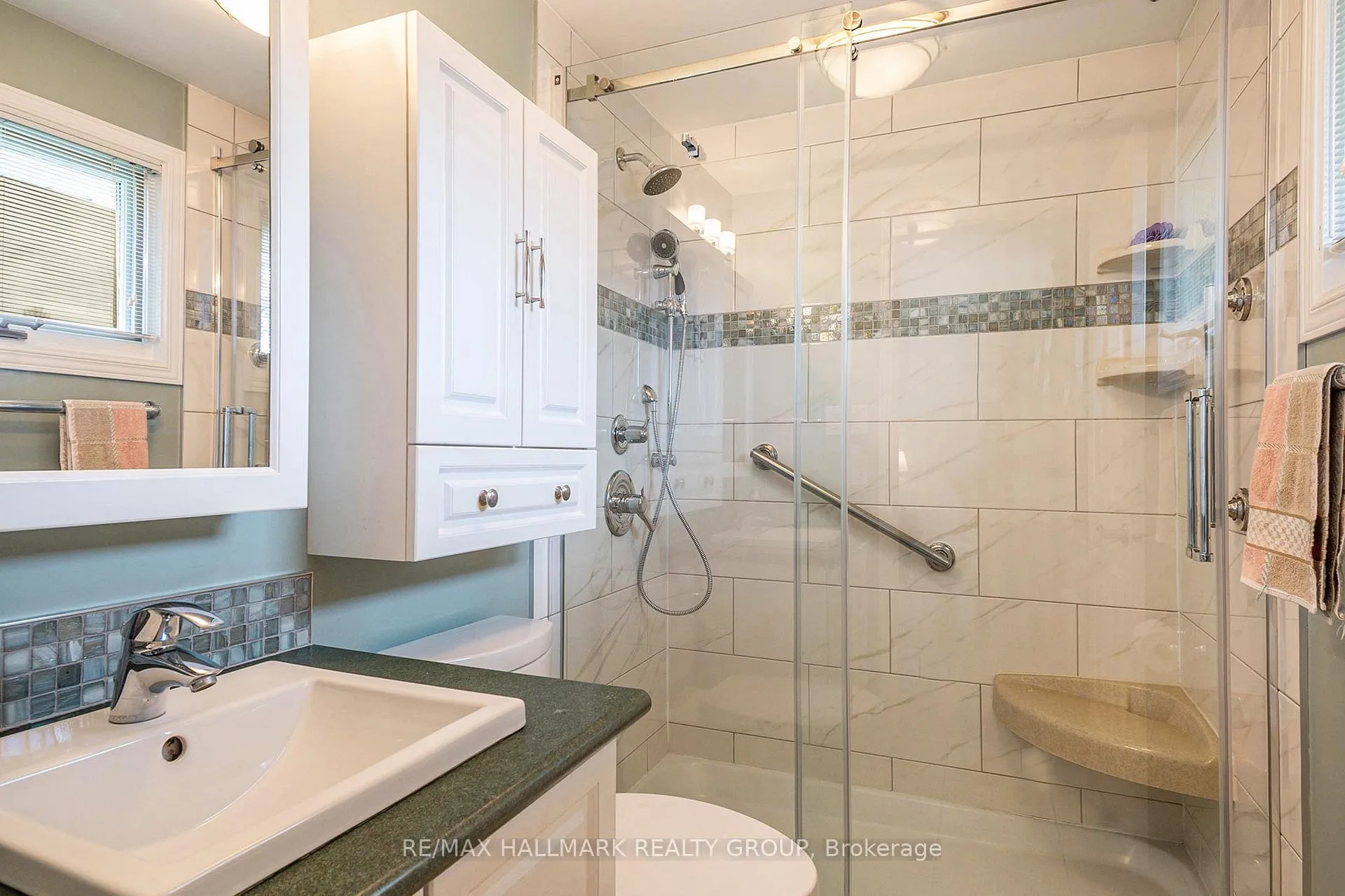 Photo 158 of 904 Rand Avenue, Ottawa, Riverside Park South — HOMEH