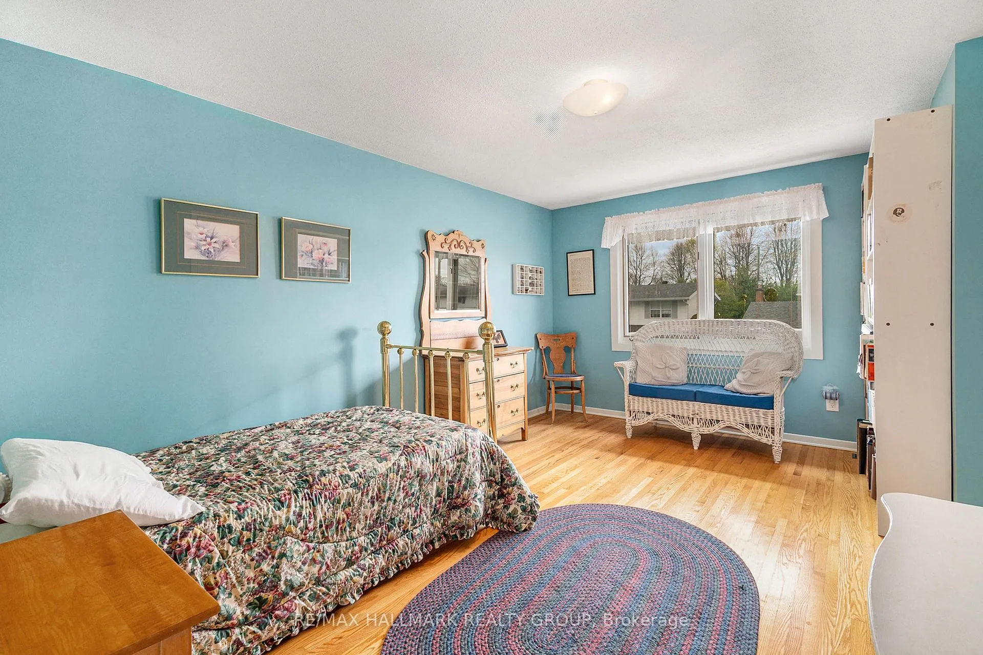 Photo 192 of 904 Rand Avenue, Ottawa, Riverside Park South — HOMEH