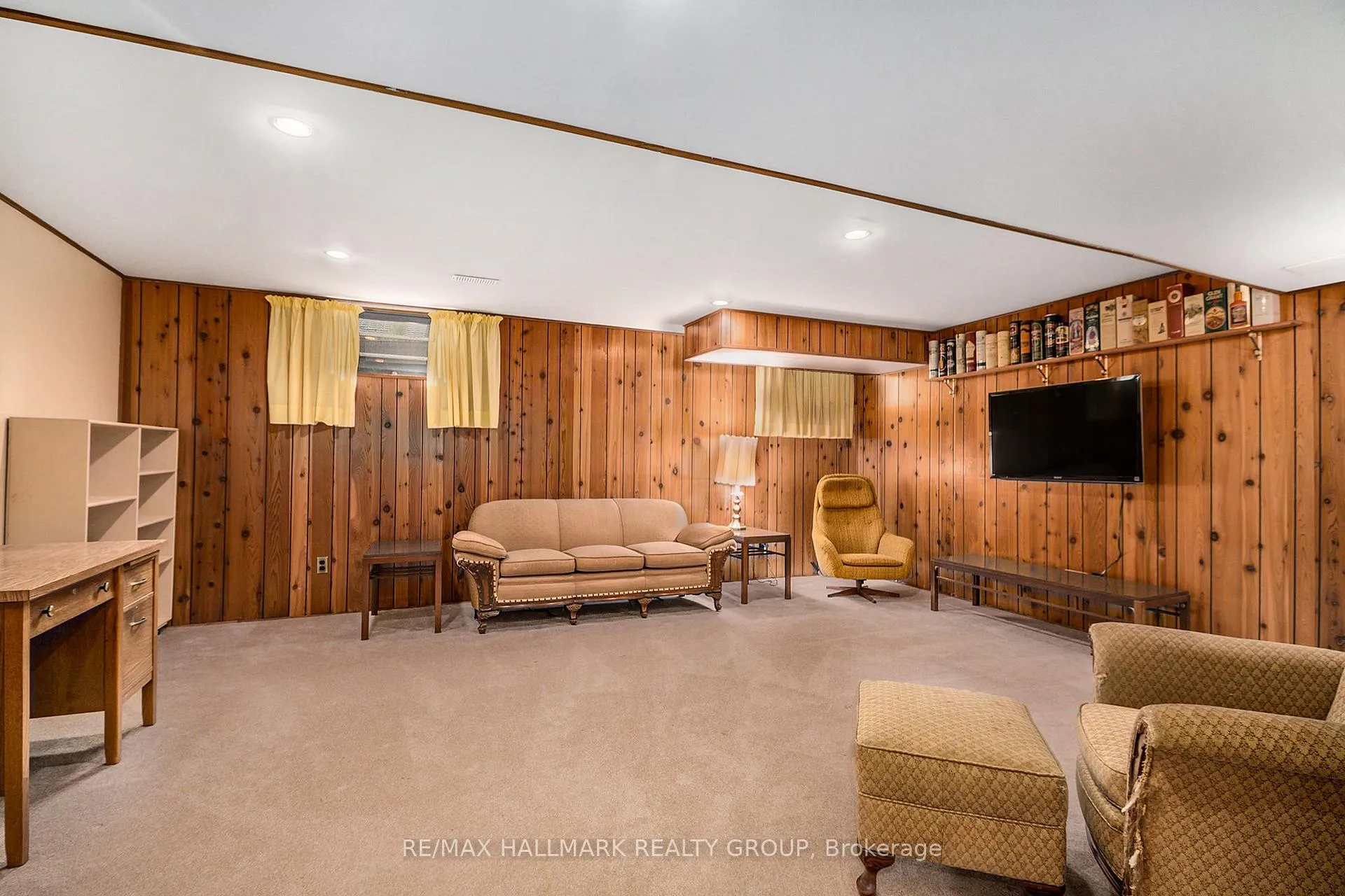Photo 259 of 904 Rand Avenue, Ottawa, Riverside Park South — HOMEH