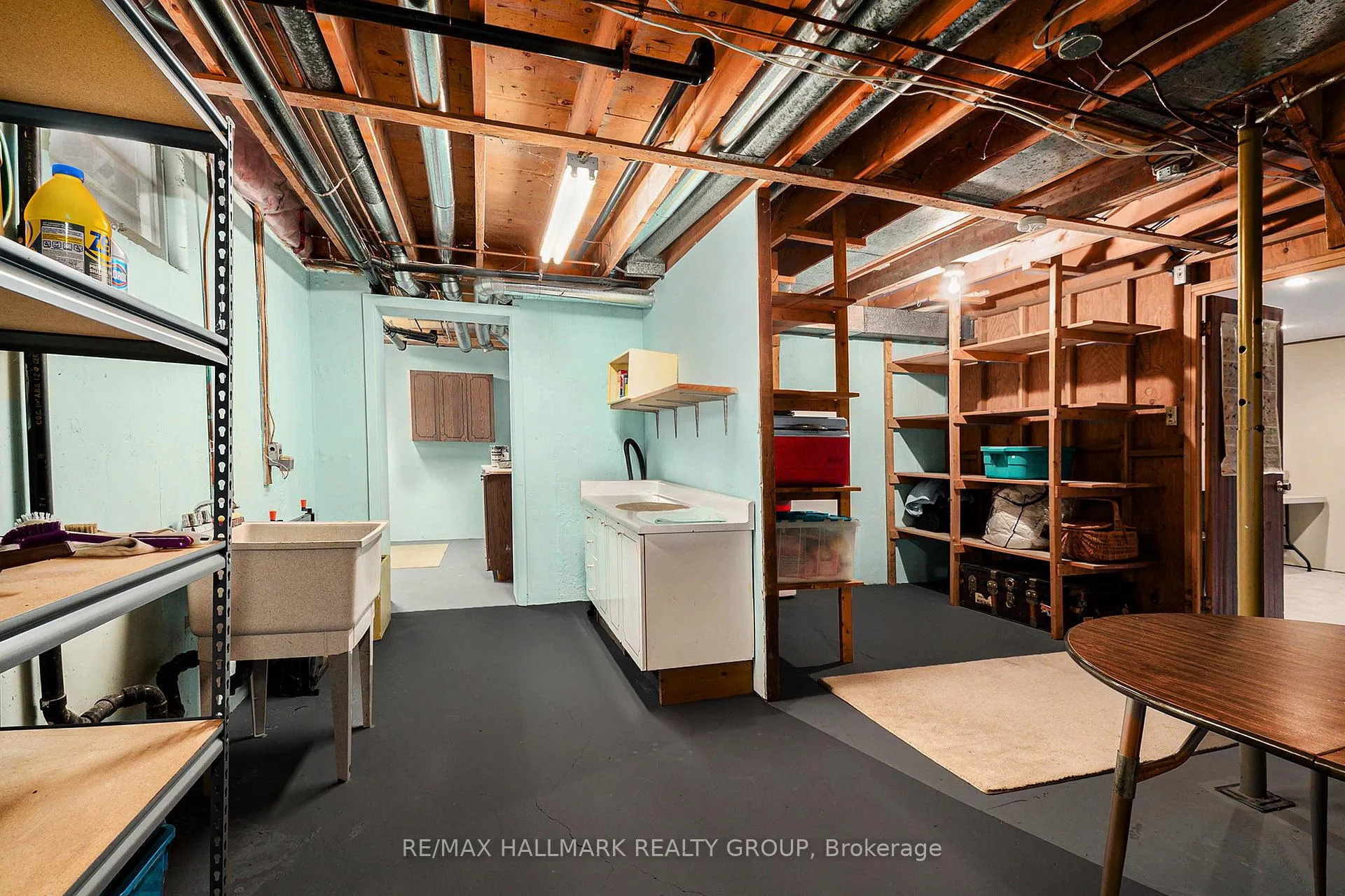 Photo 319 of 904 Rand Avenue, Ottawa, Riverside Park South — HOMEH
