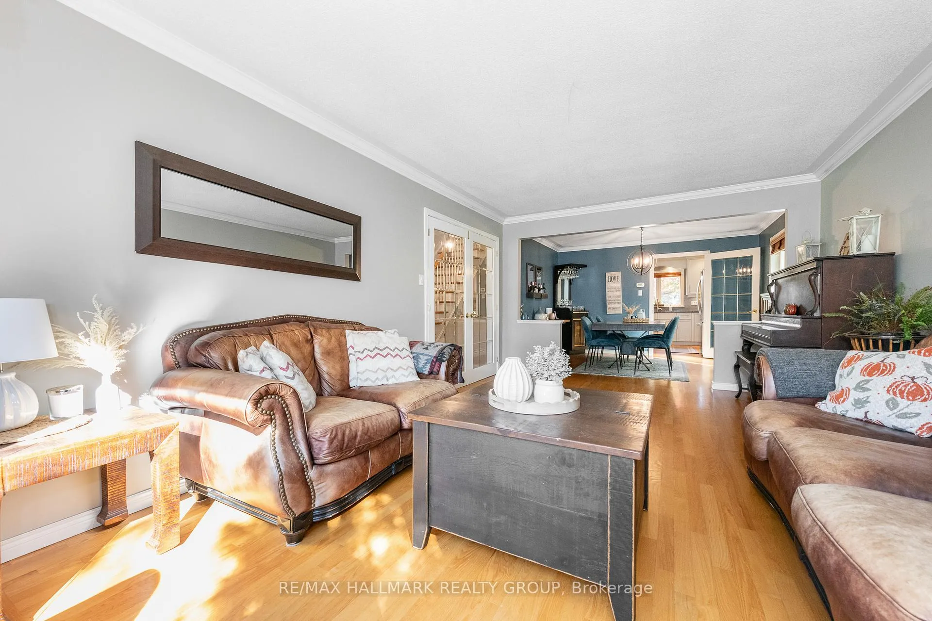 Photo 8 of 35 St Remy Drive, Ottawa, Barrhaven - Pheasant Run — HOMEH