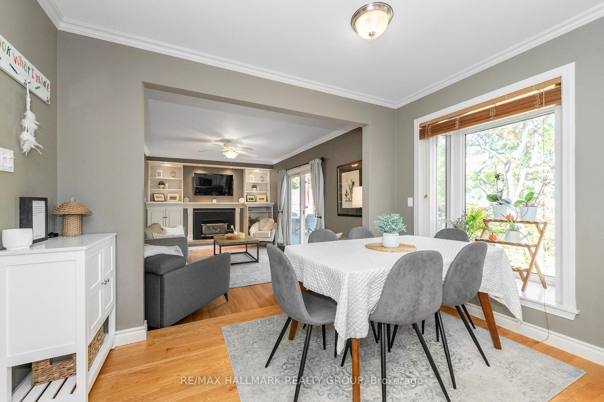 Photo 16 of 35 St Remy Drive, Ottawa, Barrhaven - Pheasant Run — HOMEH