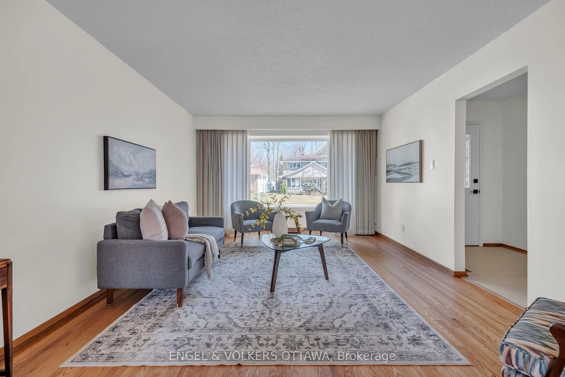 Photo 125 of 4 Oakhurst Crescent, Ottawa, Blackburn Hamlet — HOMEH