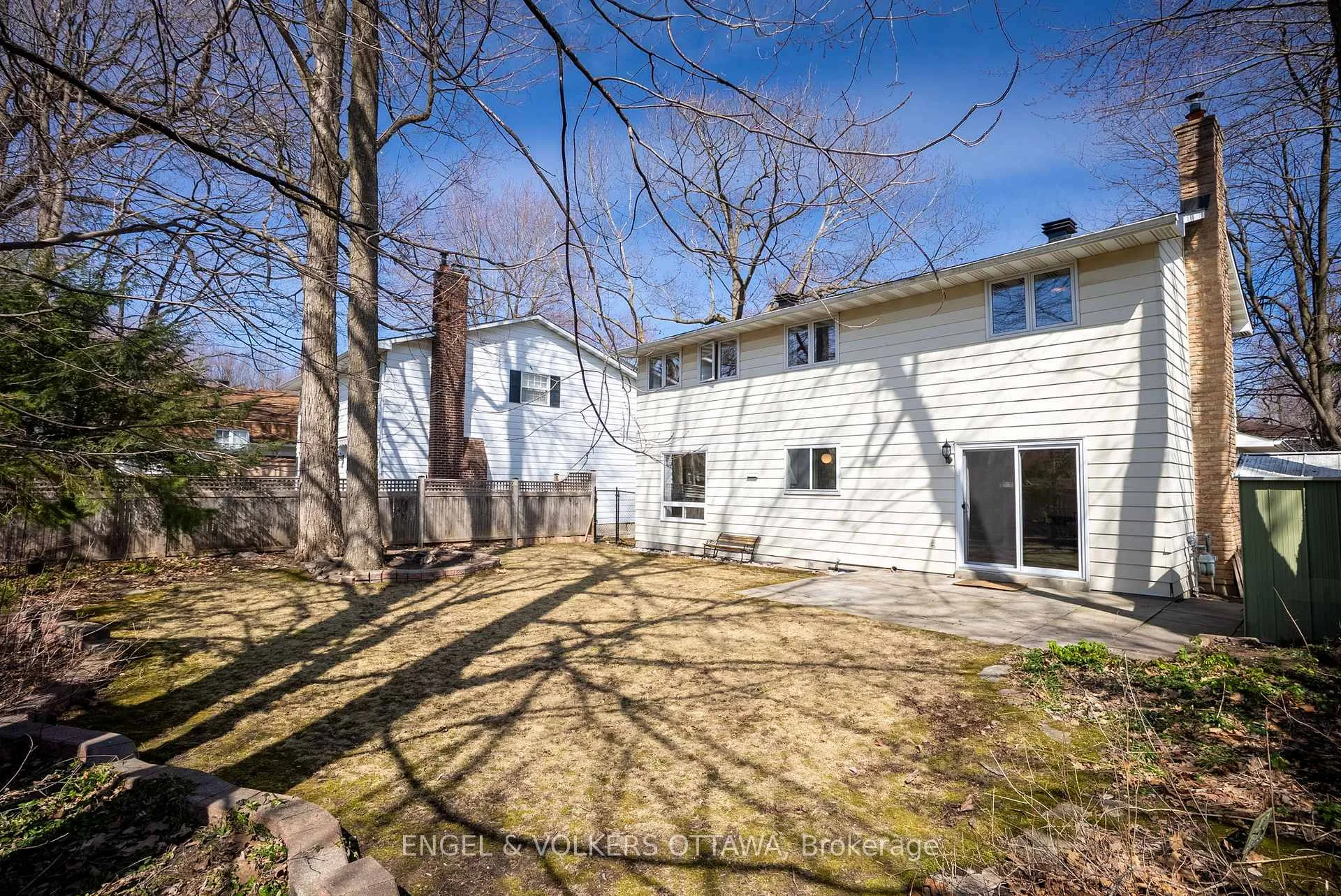 Photo 367 of 4 Oakhurst Crescent, Ottawa, Blackburn Hamlet — HOMEH