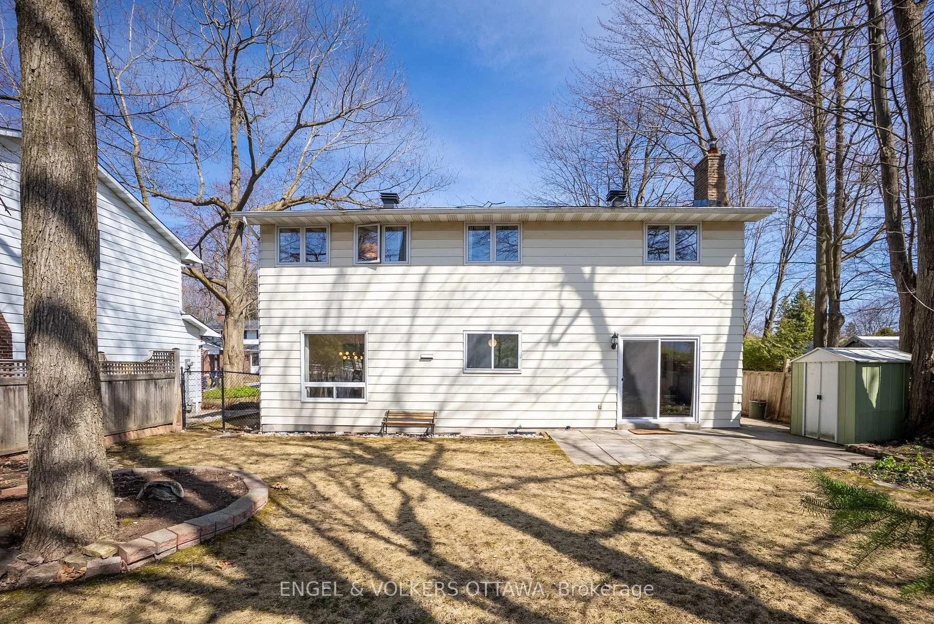 Photo 394 of 4 Oakhurst Crescent, Ottawa, Blackburn Hamlet — HOMEH
